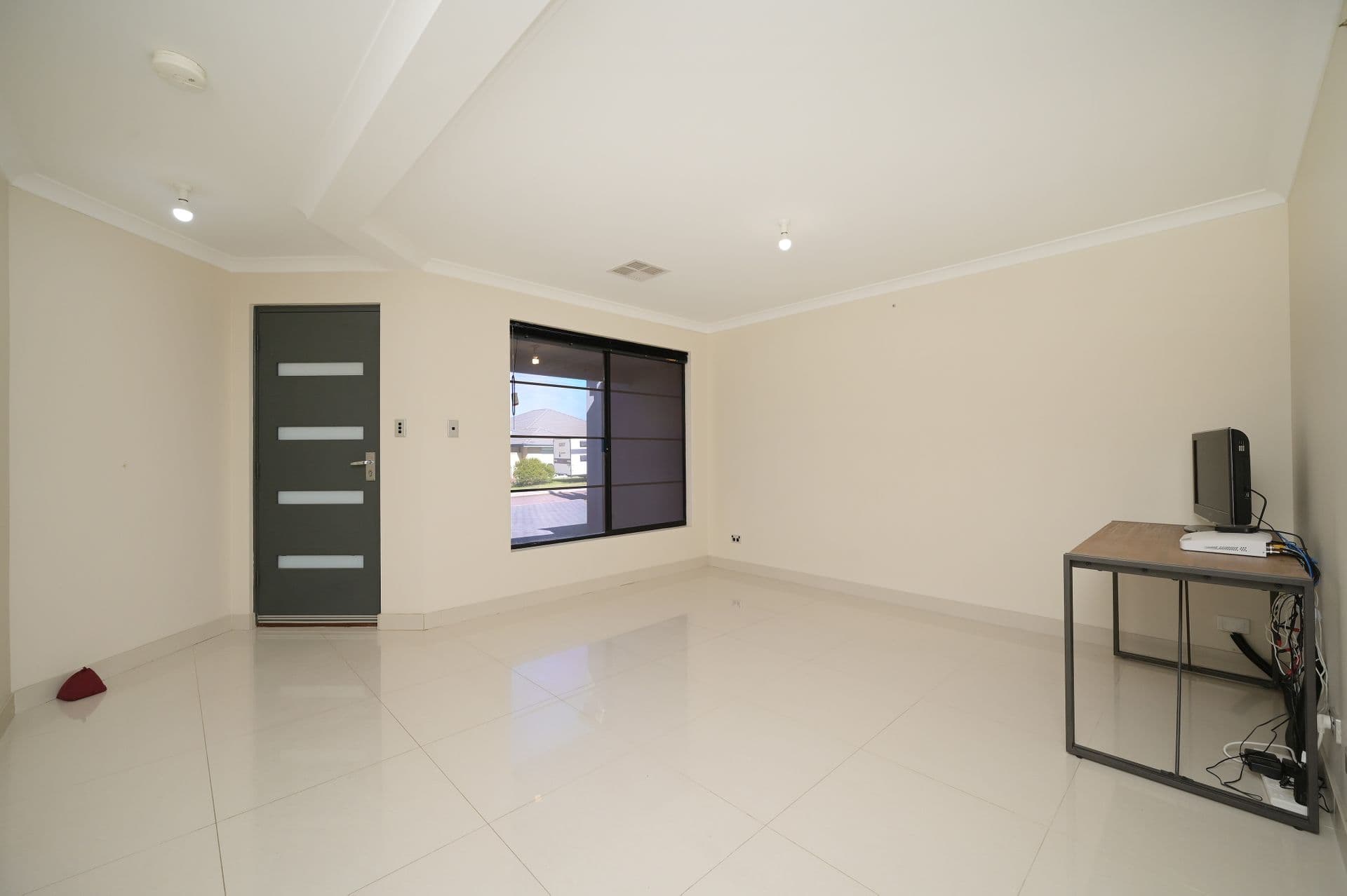 27 Cyandra Loop, Banksia Grove, WA, 6031, Banksia Grove - Thumbnail 4