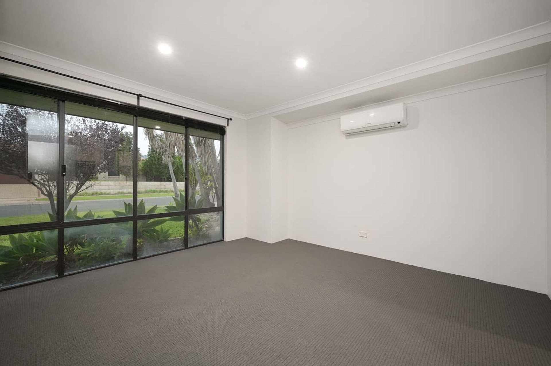 17 Harmony Avenue, Clarkson, WA, 6030, Clarkson - Thumbnail 4