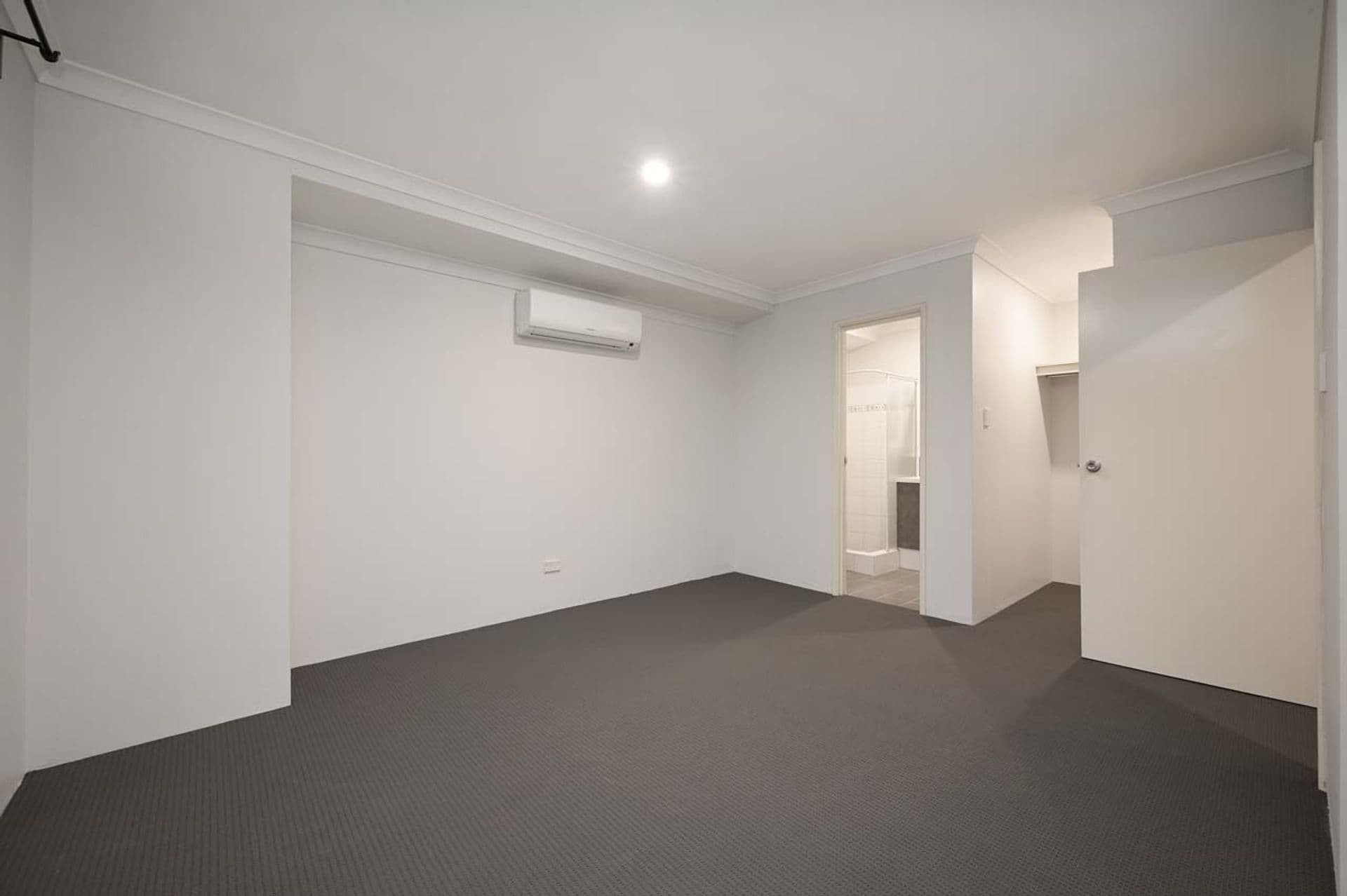 17 Harmony Avenue, Clarkson, WA, 6030, Clarkson - Thumbnail 6