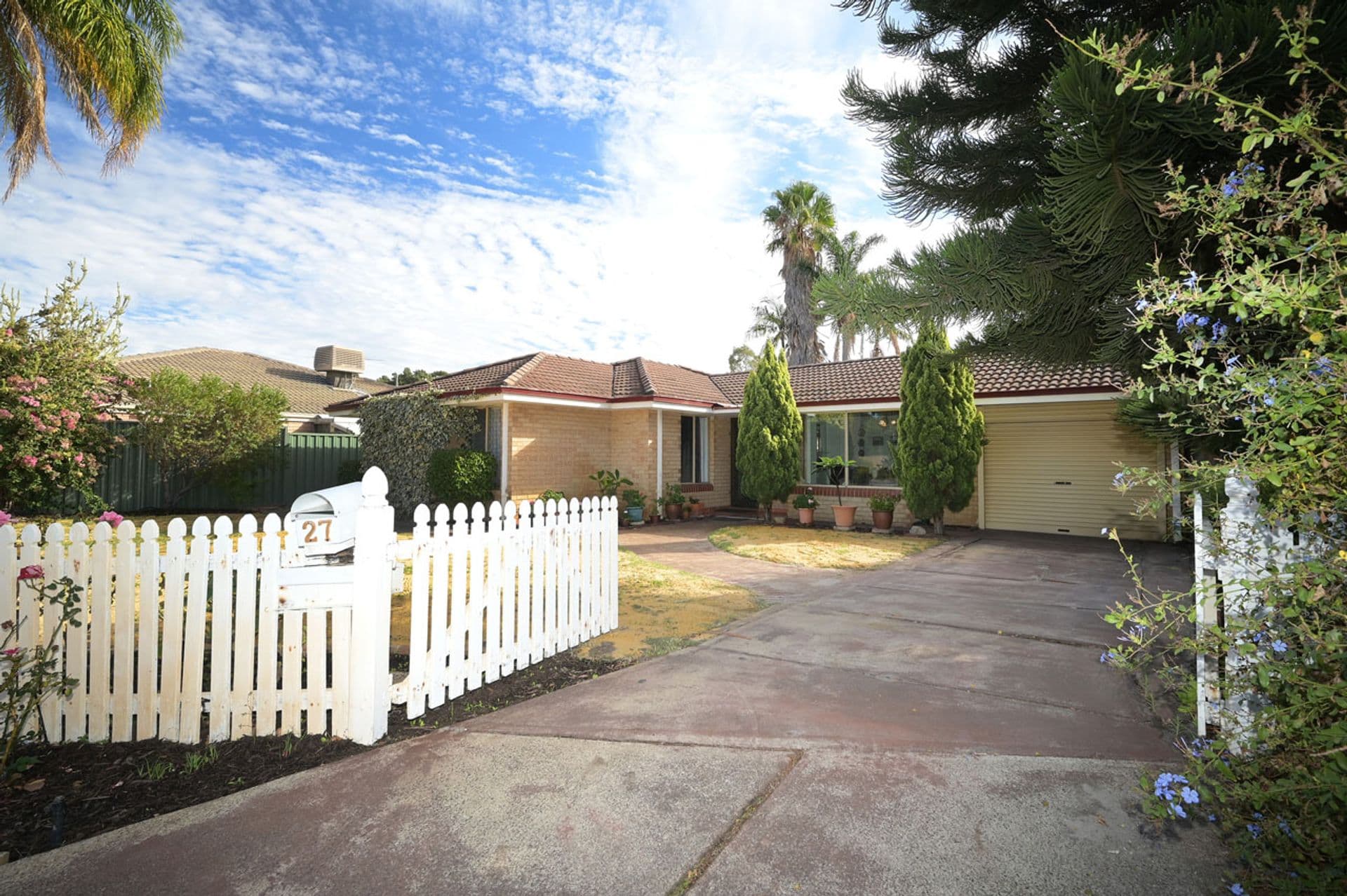 27 Hovea Court, Morley, WA, 6062, Morley - Thumbnail 2