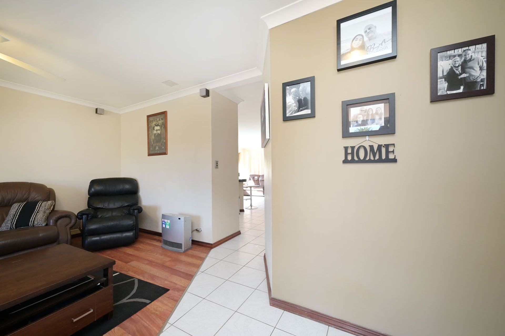 7 Hakata Place, Merriwa, WA, 6030, Merriwa - Thumbnail 3