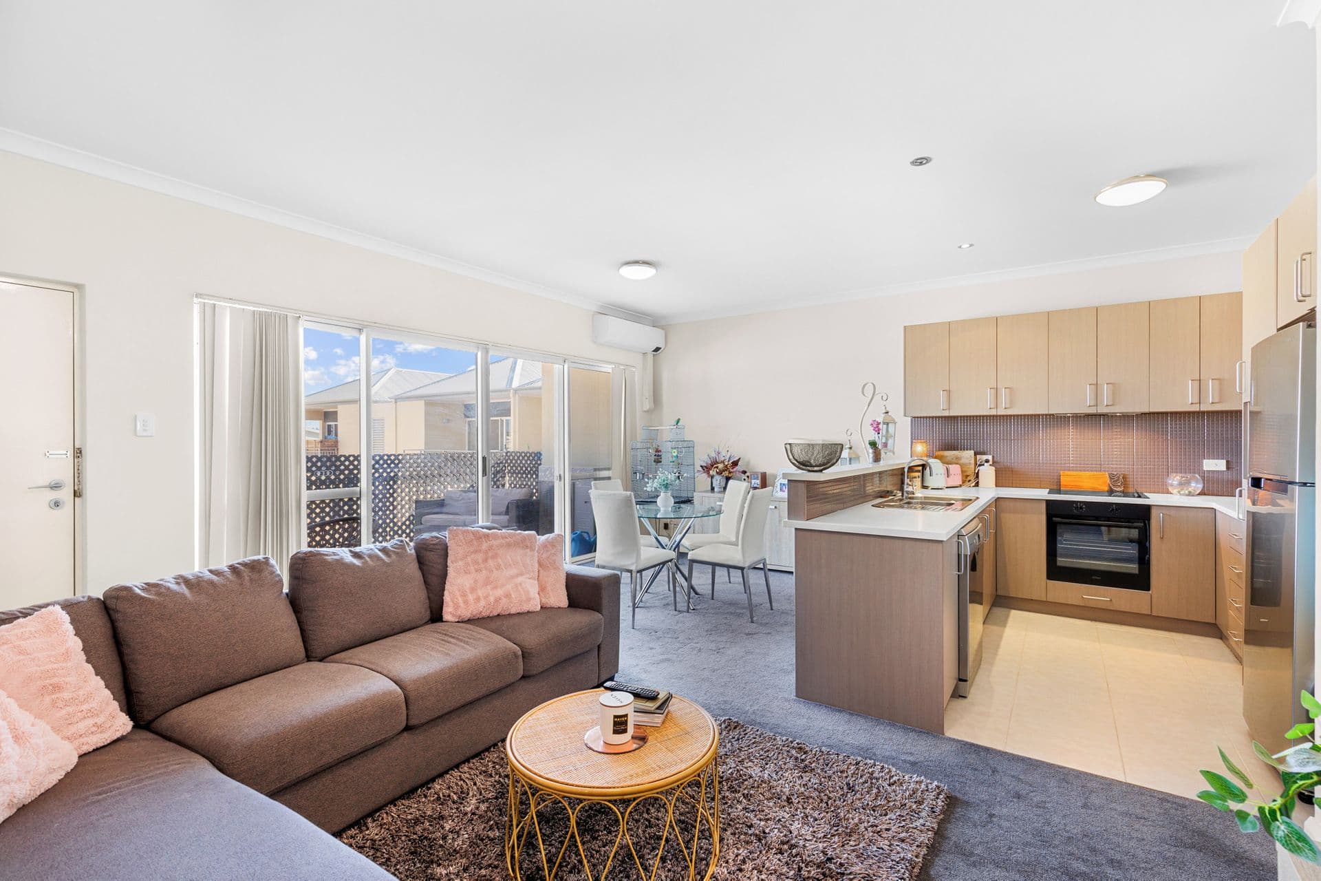 33/10 Pavonia Link, Clarkson, WA, 6030, Diamond Creek - Thumbnail 3