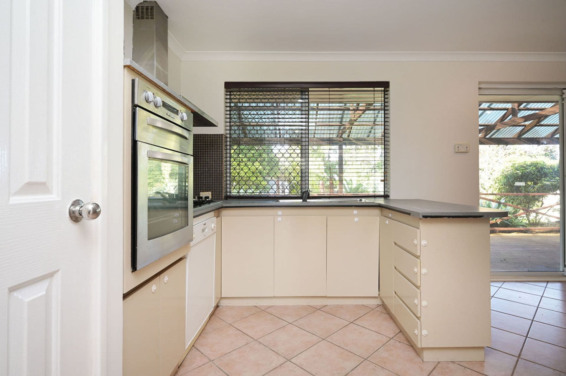 3 Tathra Way, Clarkson, WA, 6030, Clarkson - Thumbnail 8