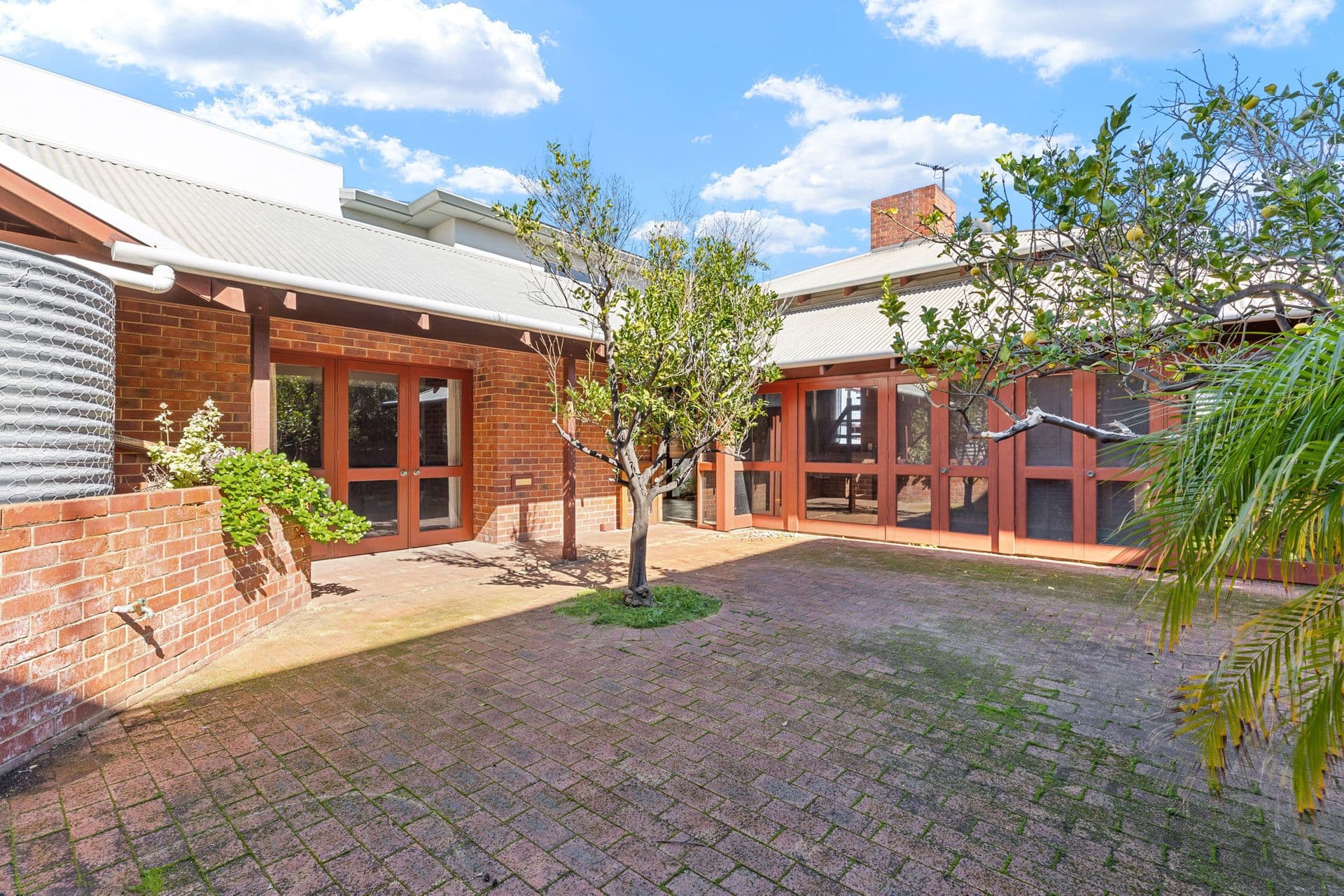 76 Flora Terrace, Watermans Bay, WA, 6020, Watermans Bay - Thumbnail 6