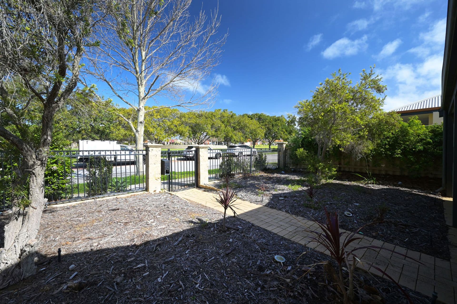 19 Alston Way, Butler, WA, 6036, Butler - Thumbnail 2