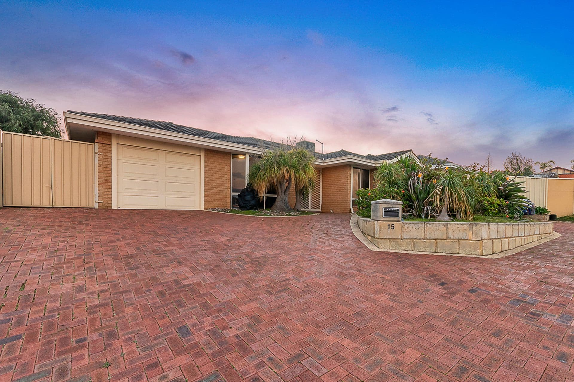 15 Forfar Glen, Kinross, WA, 6028, Kinross - Image 1