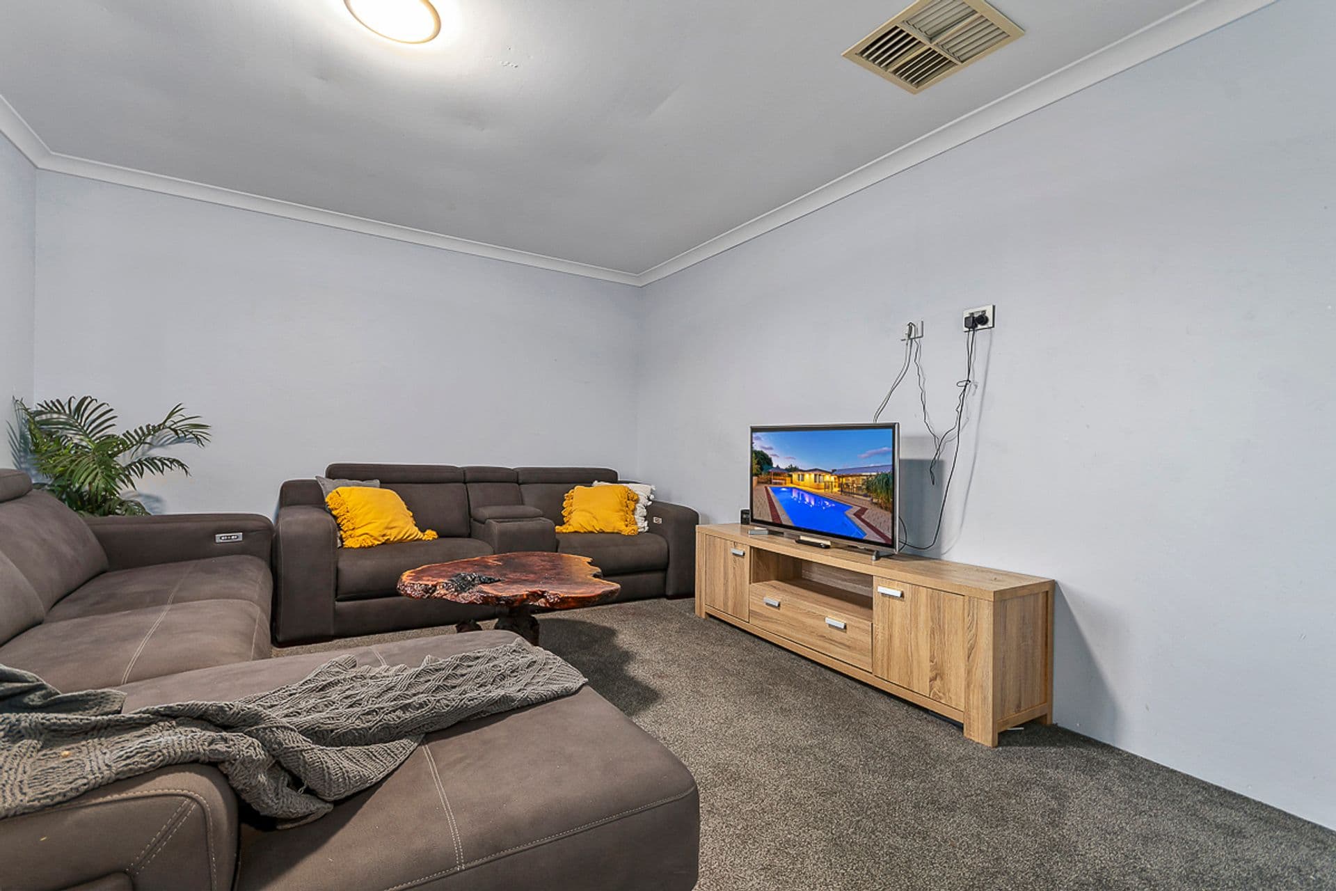 15 Forfar Glen, Kinross, WA, 6028, Kinross - Thumbnail 5