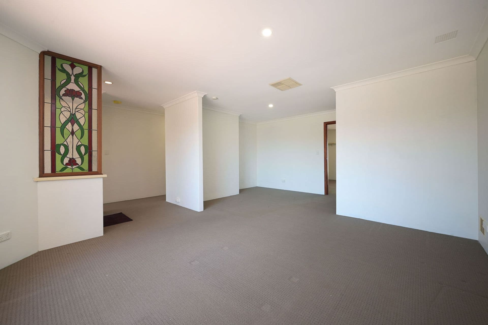10 Ormiston Gardens, Clarkson, WA, 6030, Clarkson - Thumbnail 5