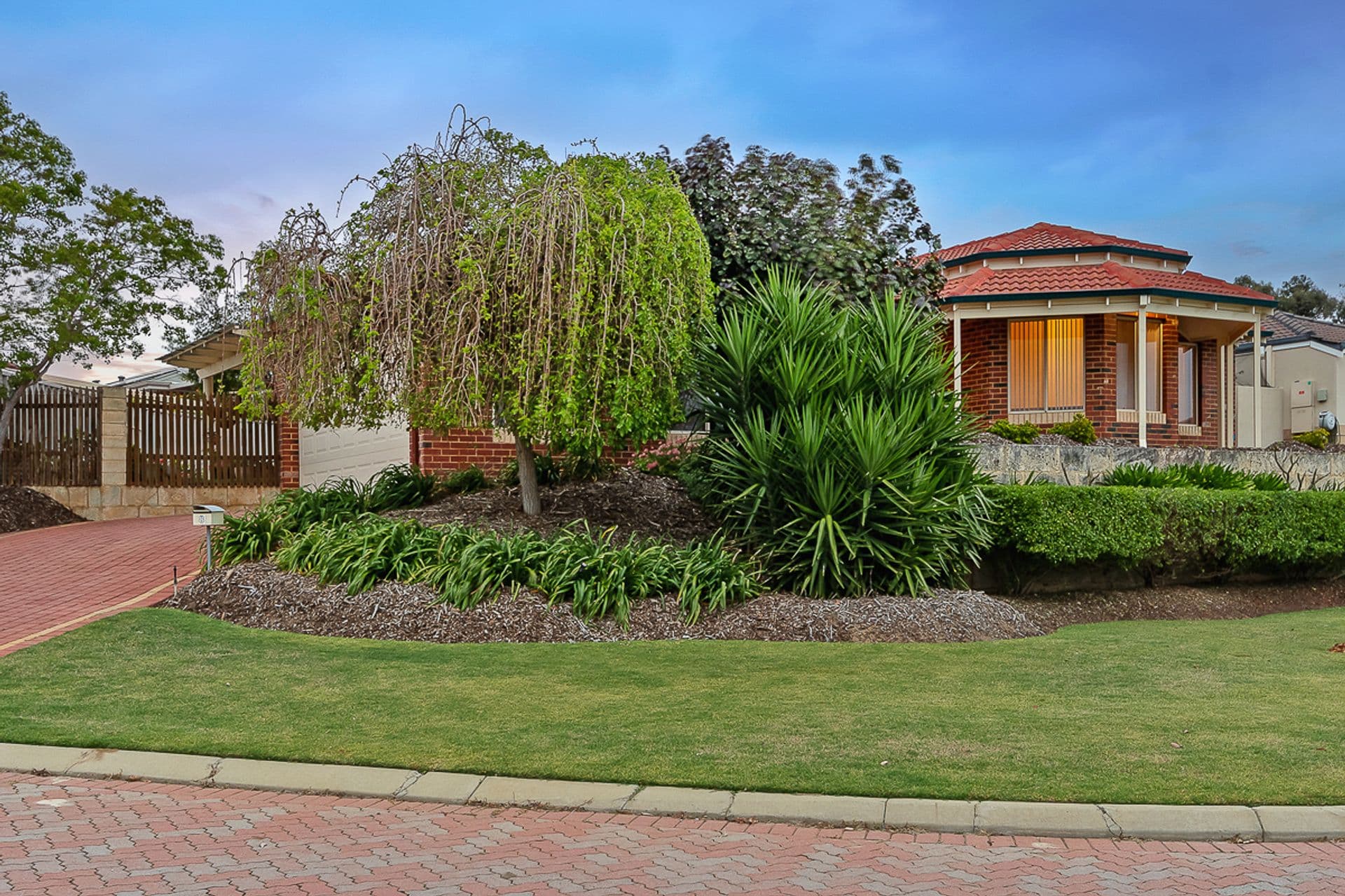 8 Macalpine Retreat, Kinross, WA, 6028, Kinross - Thumbnail 2