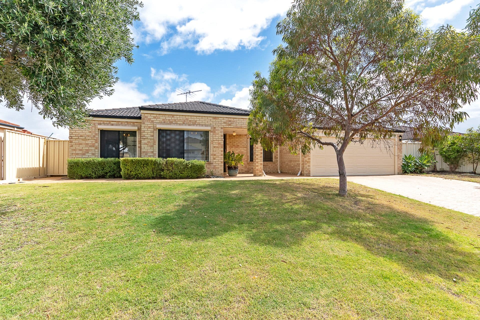 12 Lochnagar Way, Kinross, WA, 6028, Kinross - Image 1