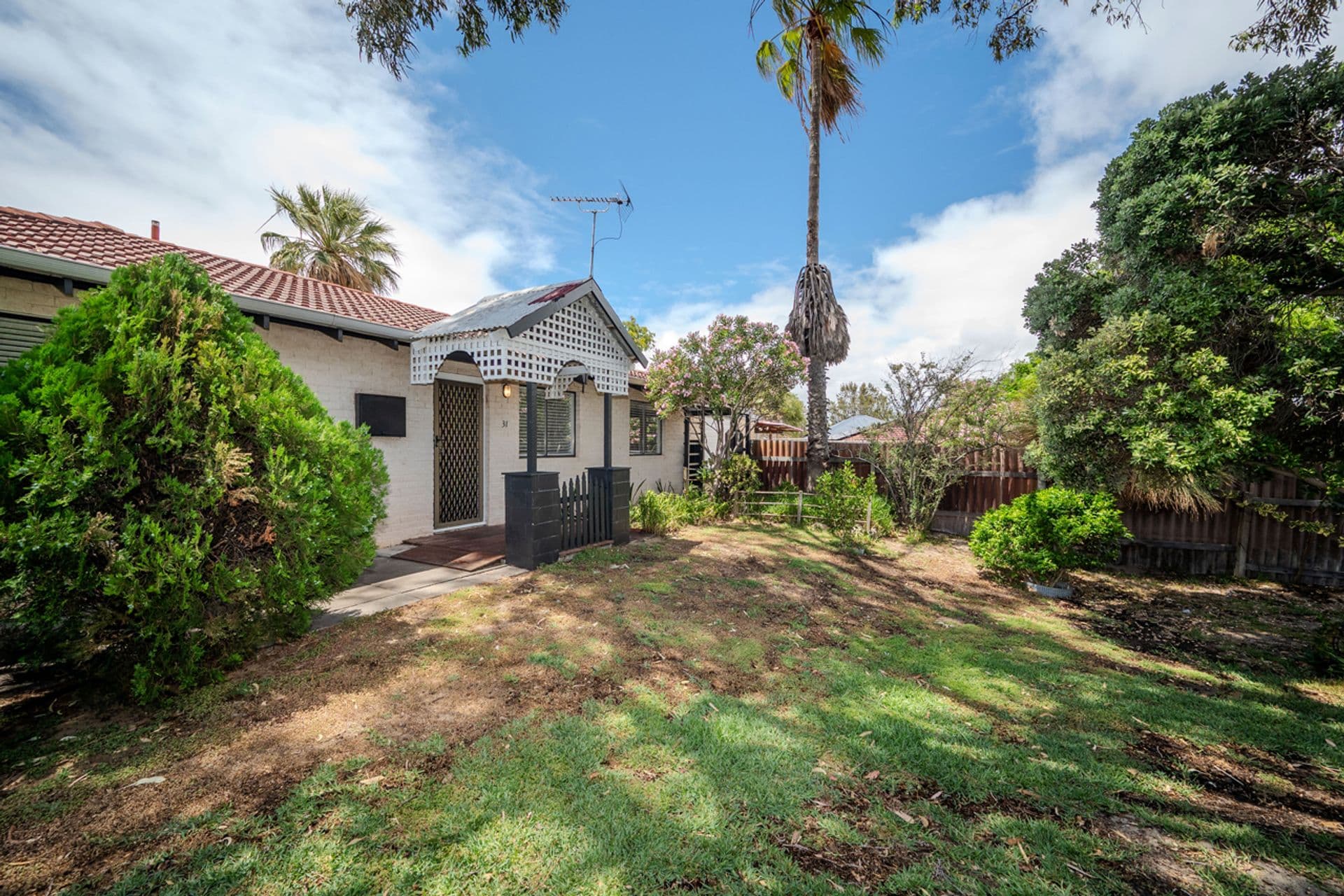 19E/238 THE Esplanade, BURLEIGH HEADS QLD 4220, Quinns Rocks - Thumbnail 2