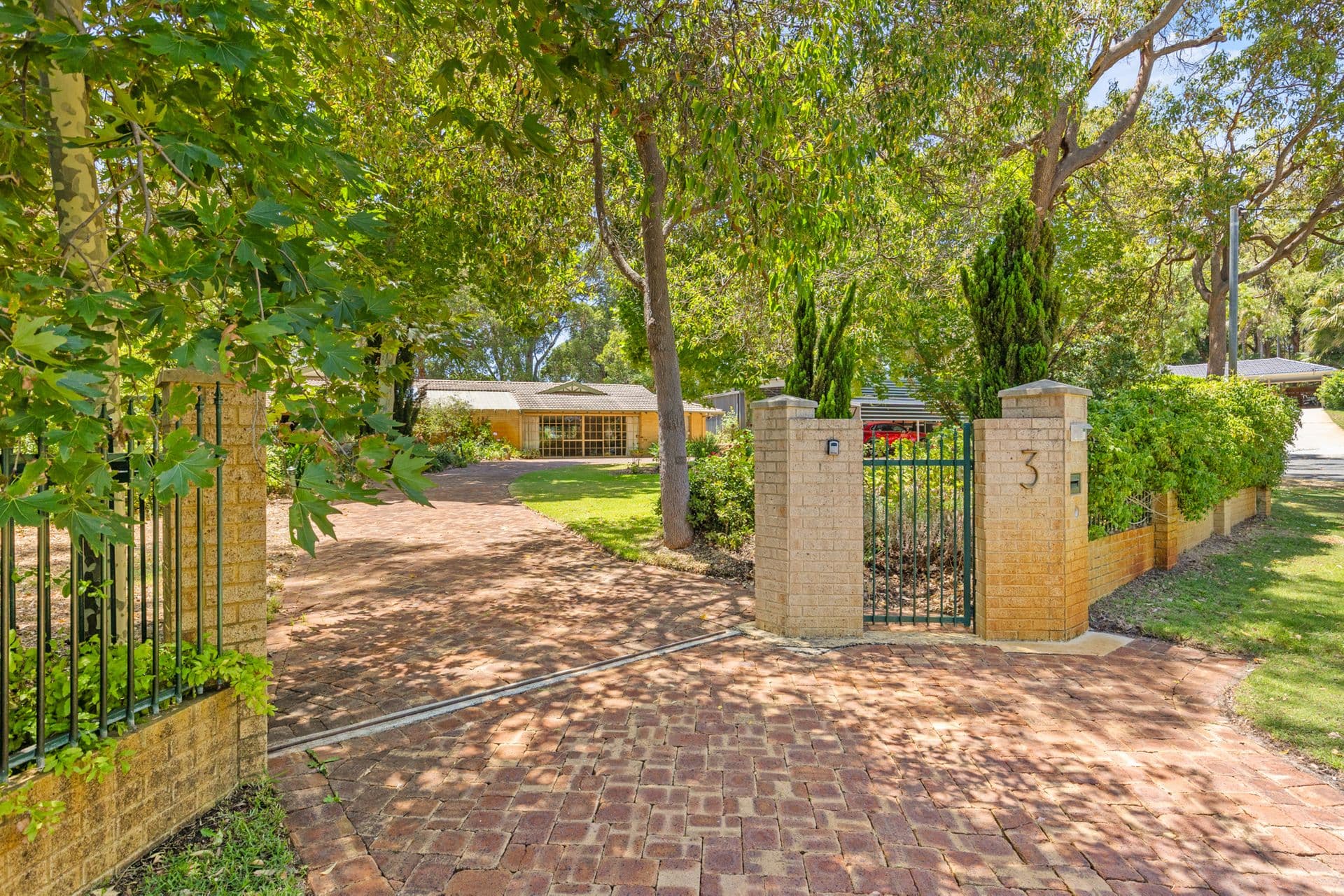 3 Cyclamen Court, Wanneroo, WA, 6065, Wanneroo - Image 1