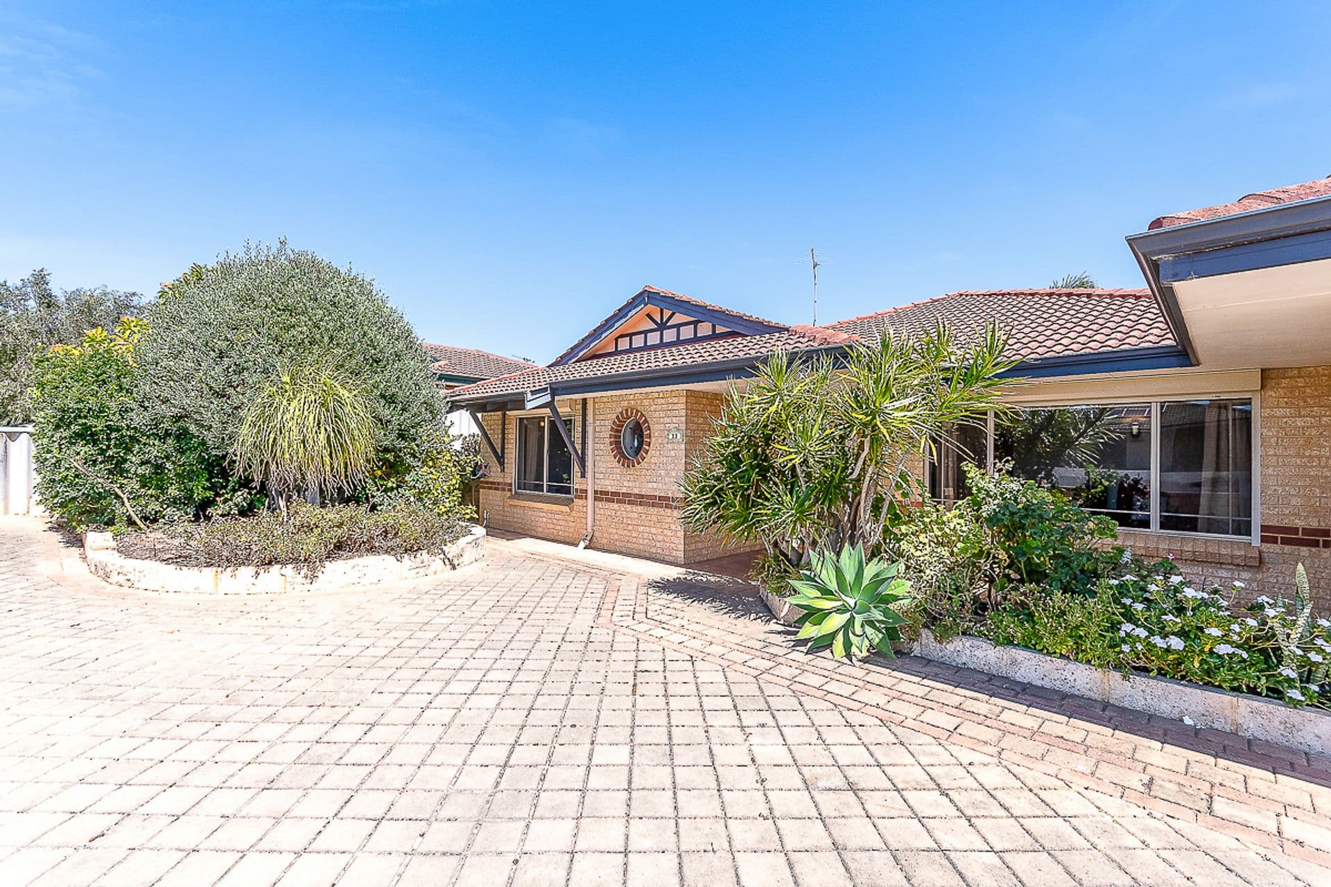 33 Geoff Russell Avenue, Kinross, WA, 6028, Kinross - Thumbnail 3