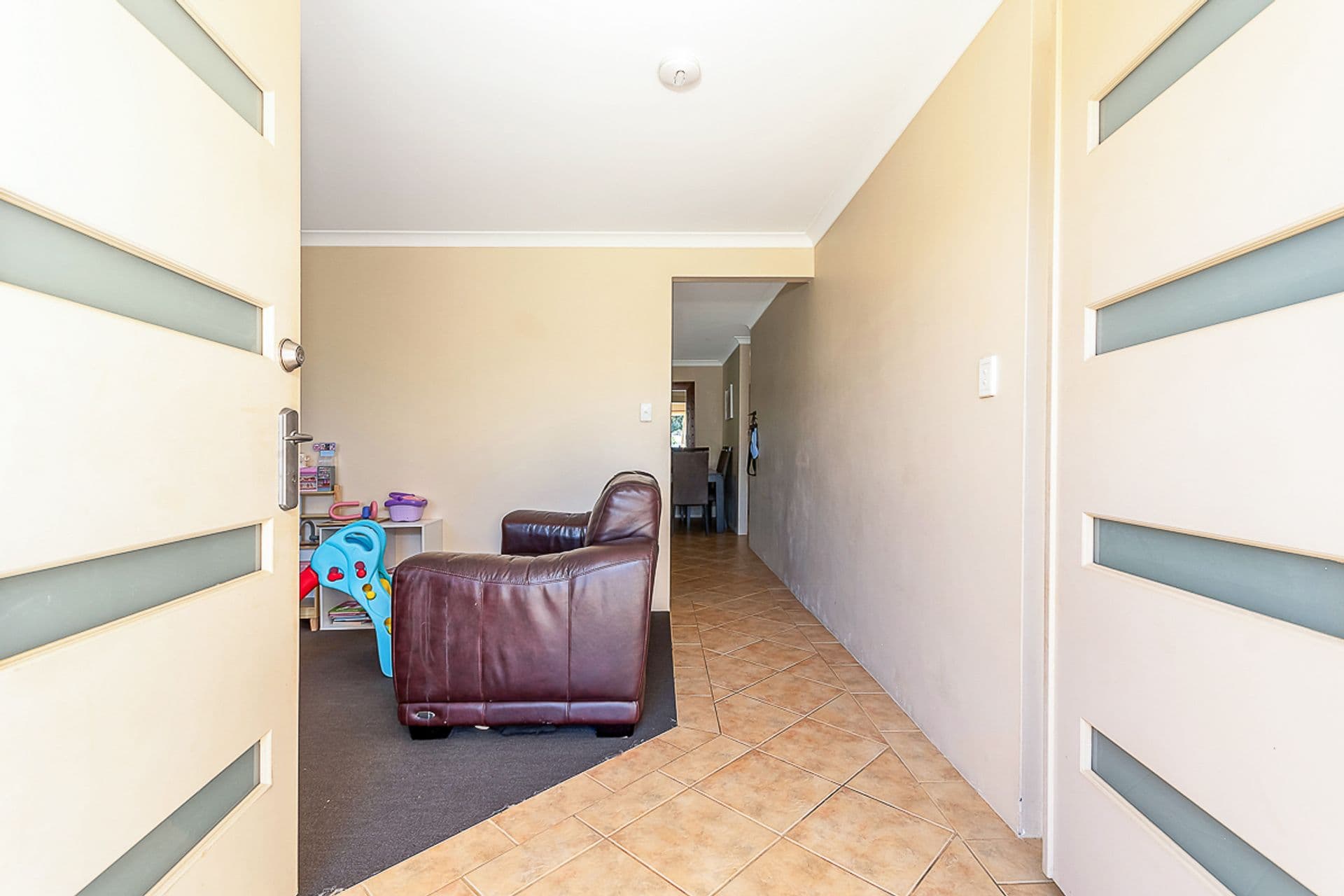 6 Cuchullin Court, Kinross, WA, 6028, Kinross - Thumbnail 2