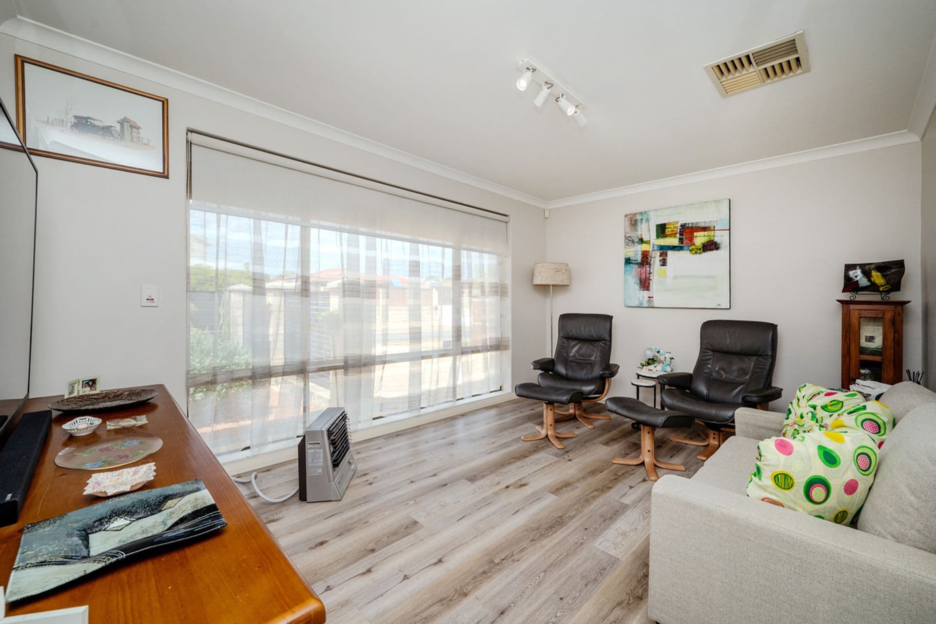 33 Dunmore Circuit, Merriwa, WA, 6030, Merriwa - Thumbnail 6