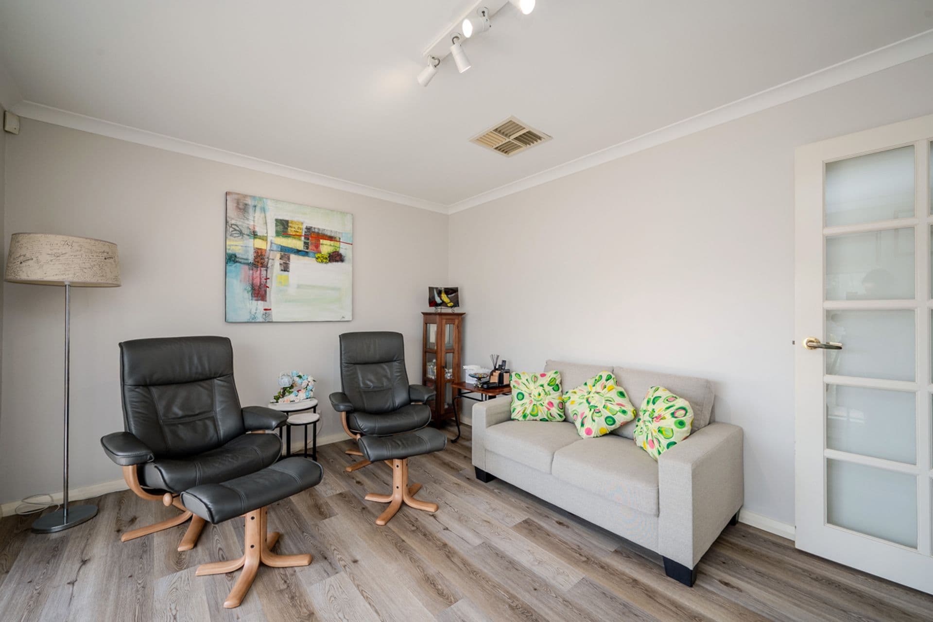 33 Dunmore Circuit, Merriwa, WA, 6030, Merriwa - Thumbnail 7