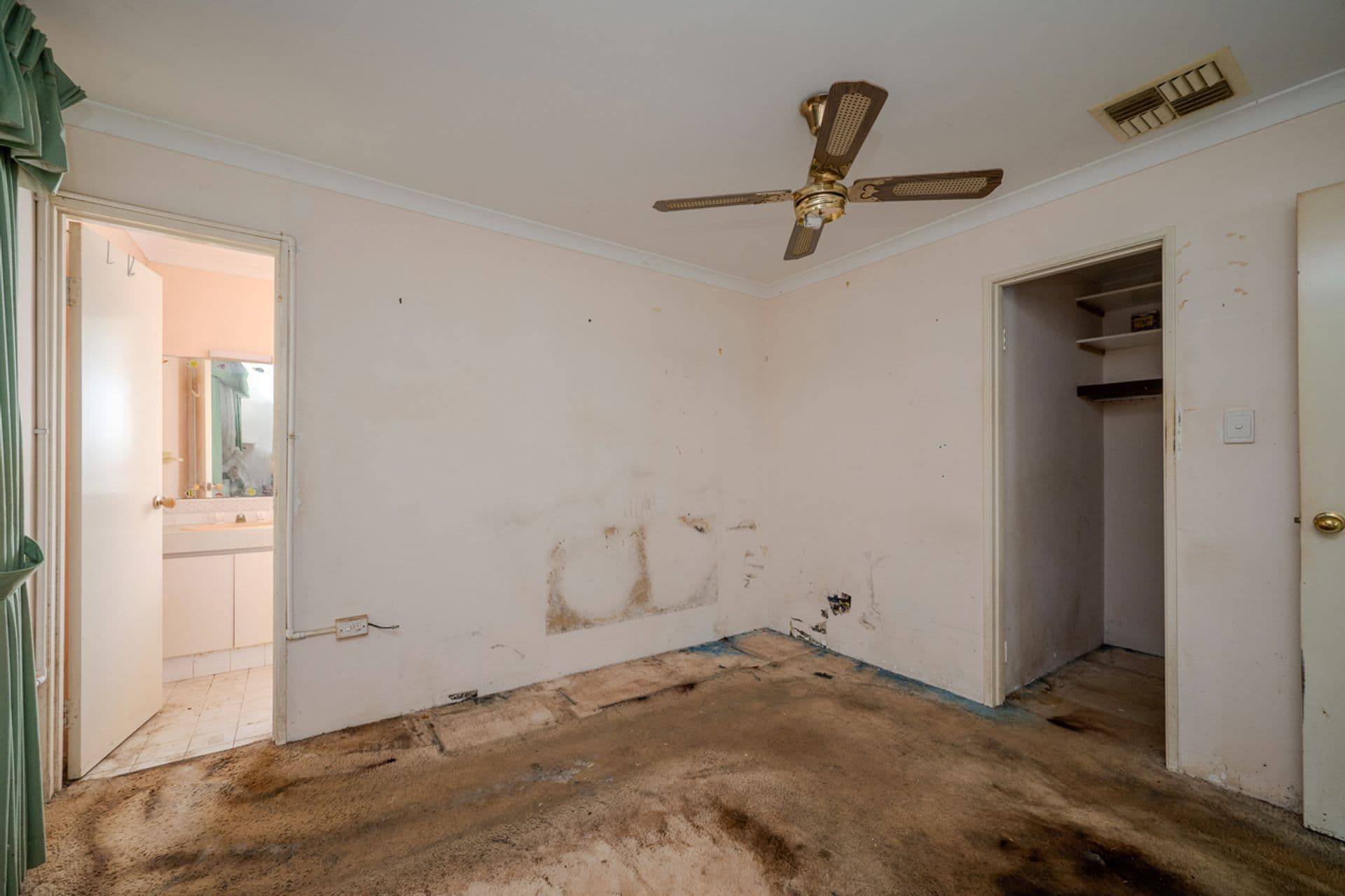 9 Renshaw Boulevard, Clarkson, WA, 6030, Clarkson - Thumbnail 4
