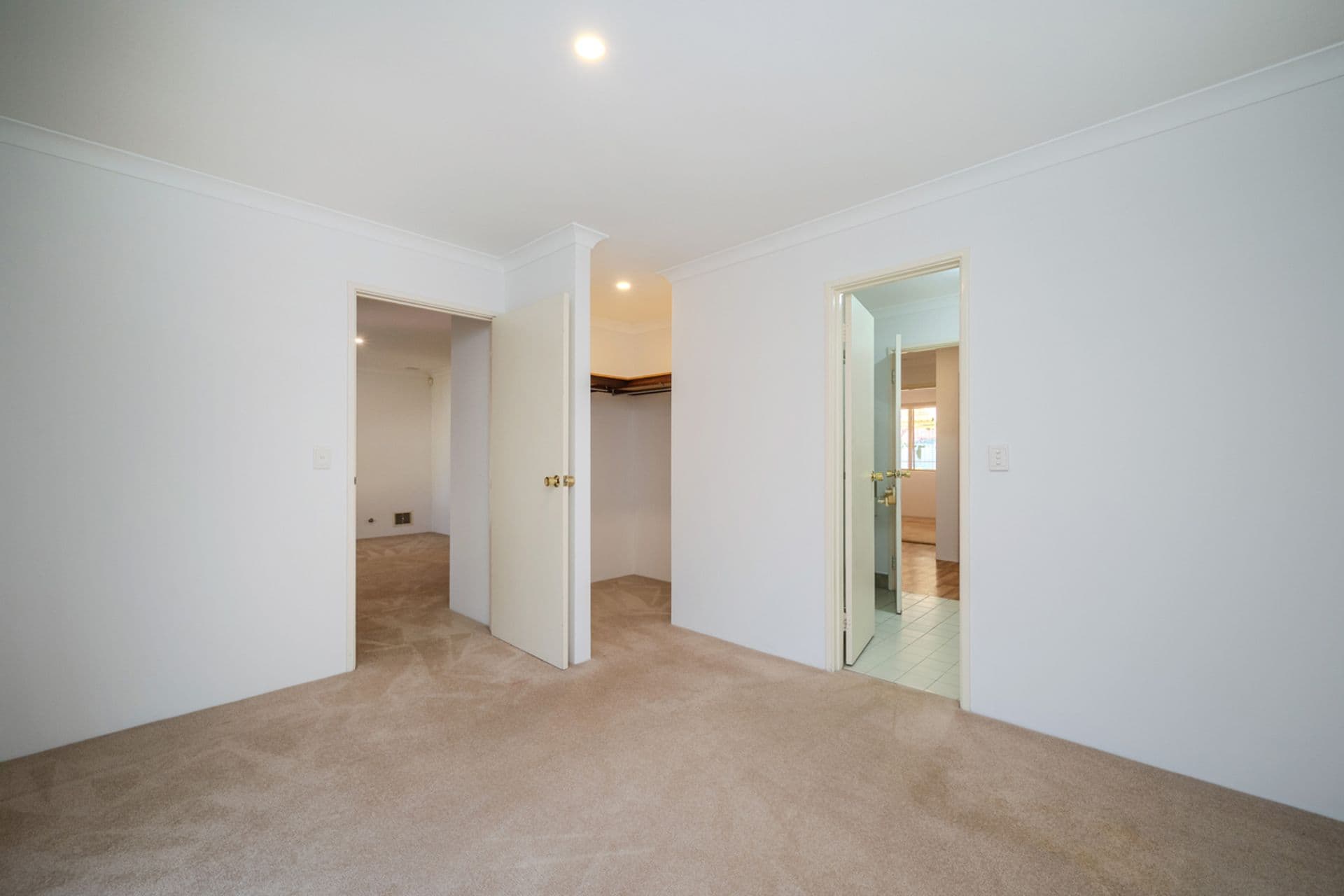 11 Jenolan Way, Merriwa, WA, 6030, Merriwa - Thumbnail 6
