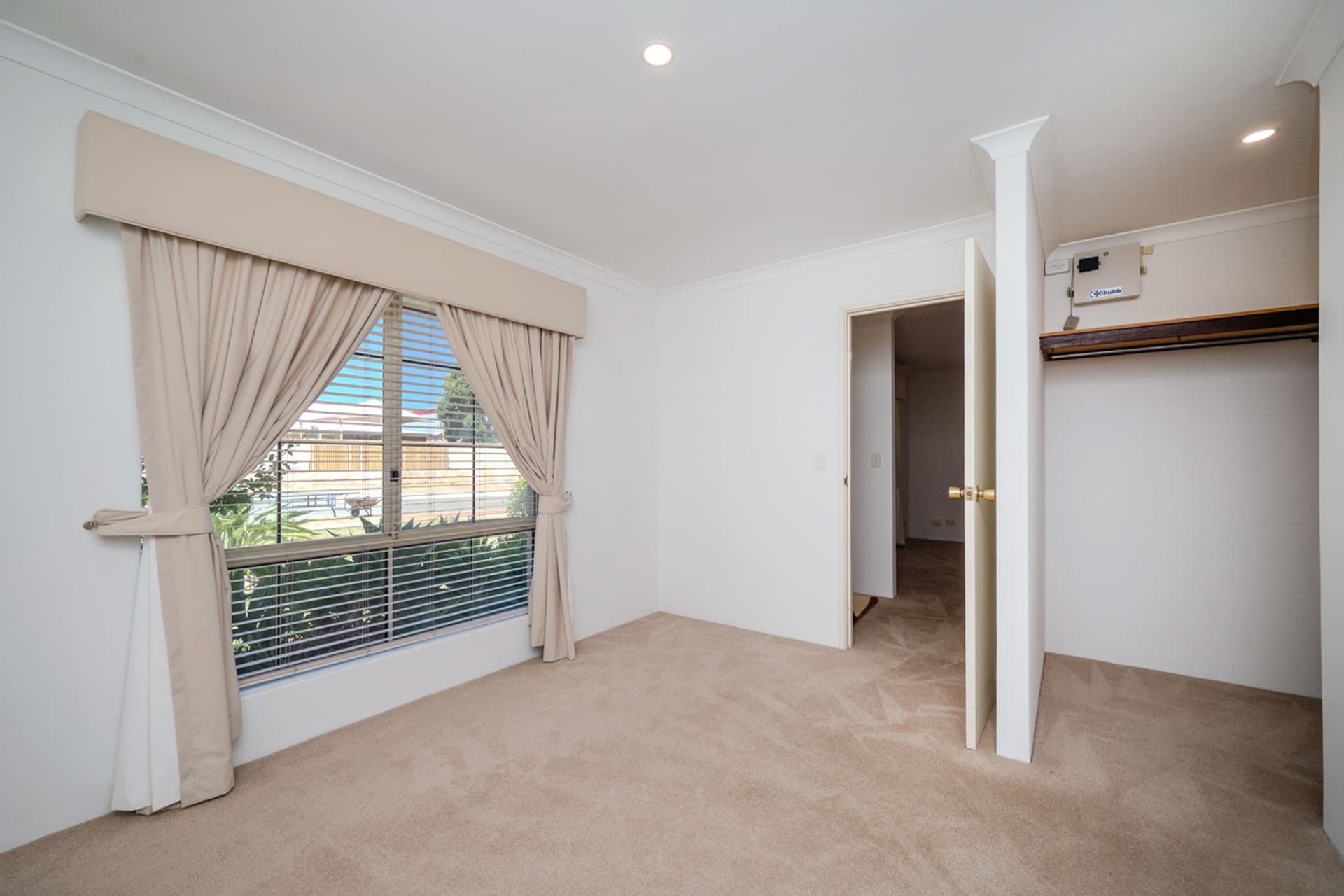 11 Jenolan Way, Merriwa, WA, 6030, Merriwa - Thumbnail 7