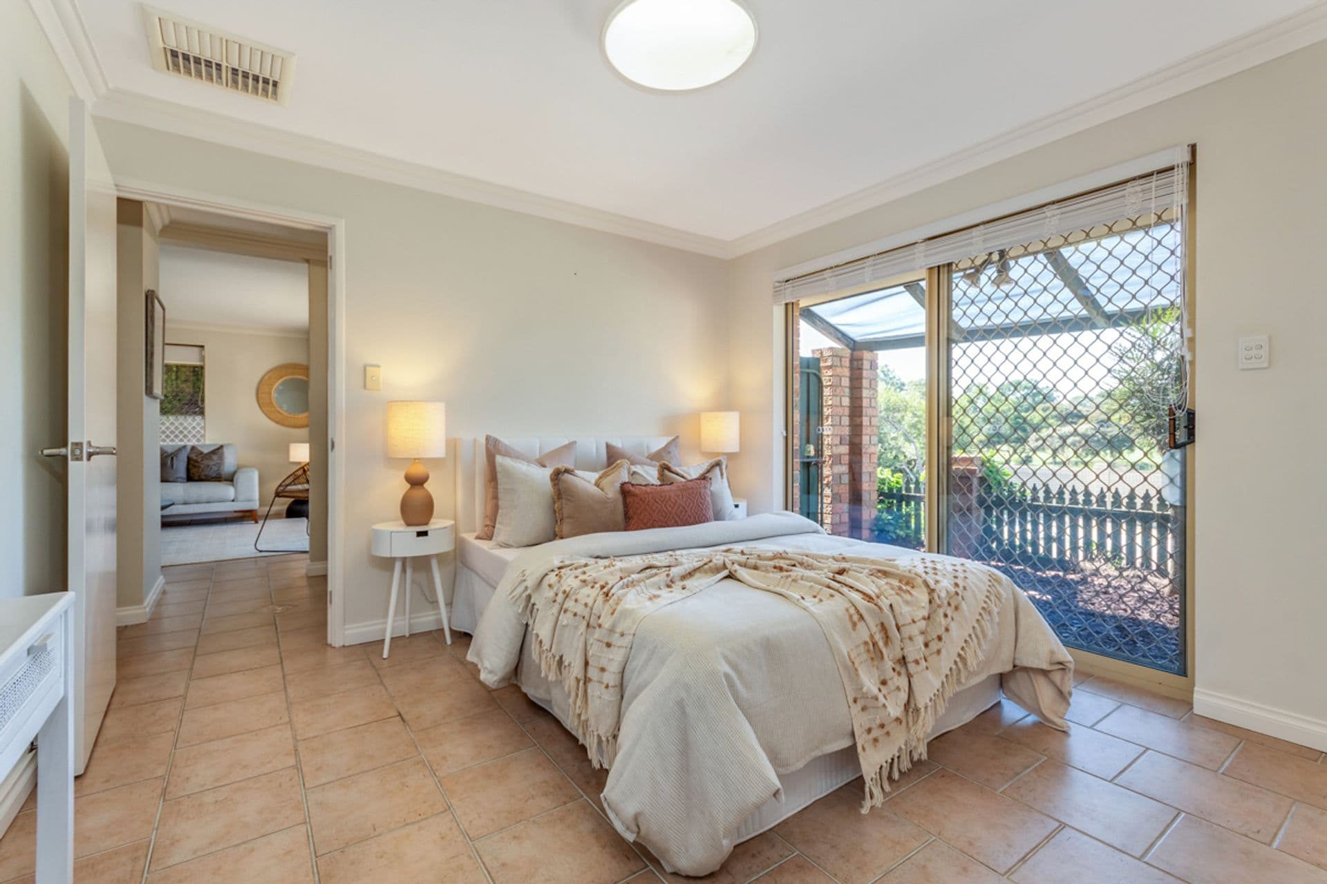 7 Adria Road, Alexander Heights, WA, 6064, Alexander Heights - Thumbnail 8