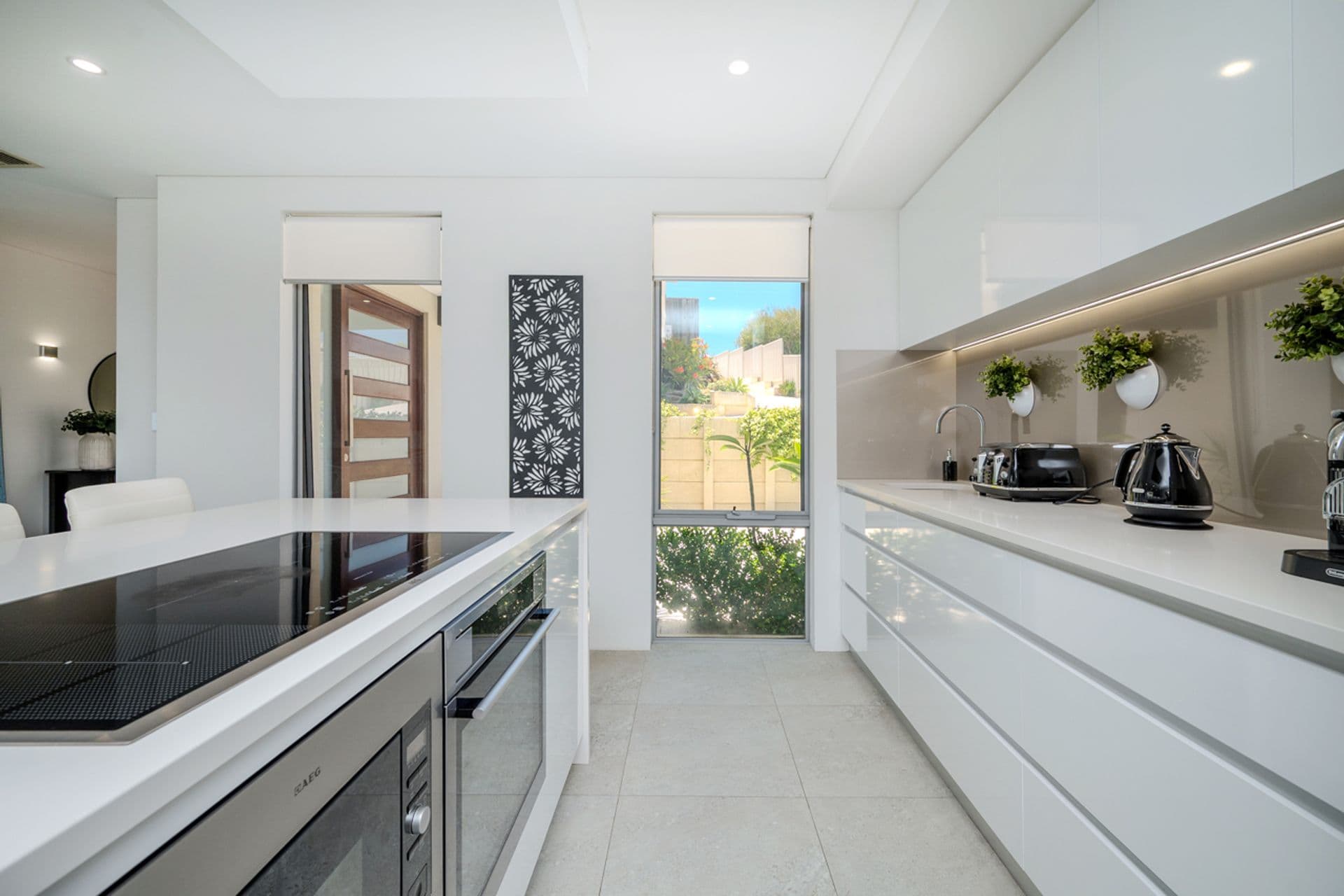 18A Cox Crescent, Quinns Rocks, WA, 6030, Quinns Rocks - Thumbnail 8