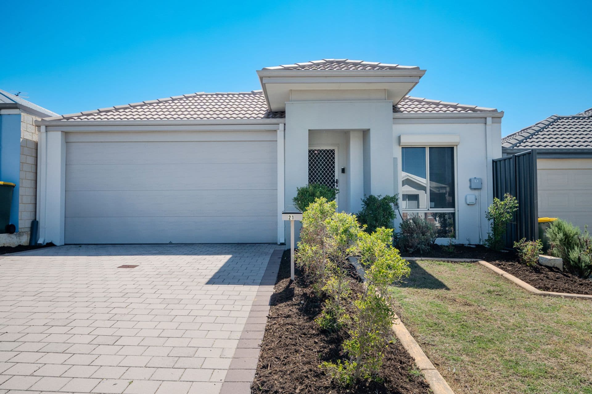 21 Wallaby Road, Banksia Grove, WA, 6031, Banksia Grove - Thumbnail 2