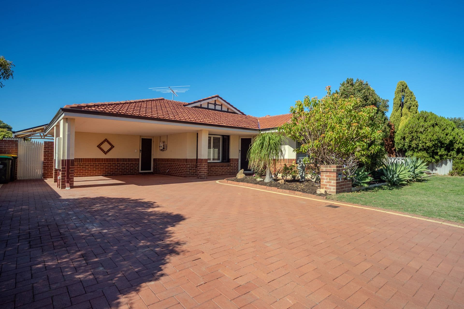 7 Galvin Heights, Clarkson, WA, 6030, Clarkson - Thumbnail 2