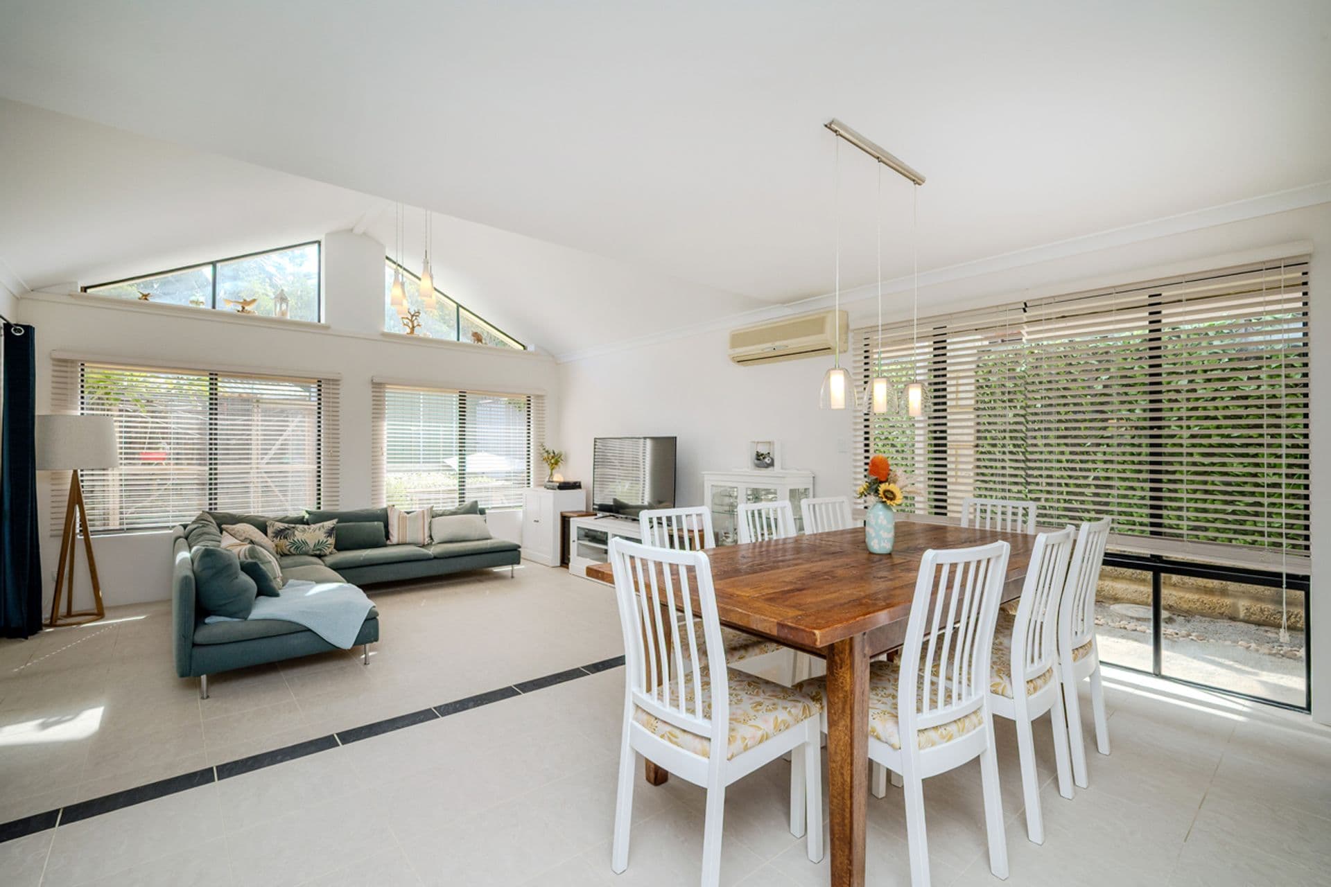 8 Rainham Avenue, Mindarie, WA, 6030, Mindarie - Thumbnail 6