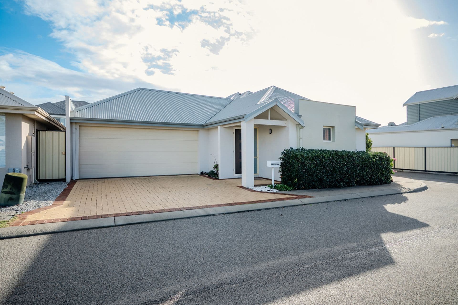 15 Marino Road, Clarkson, WA, 6030, Clarkson - Thumbnail 2