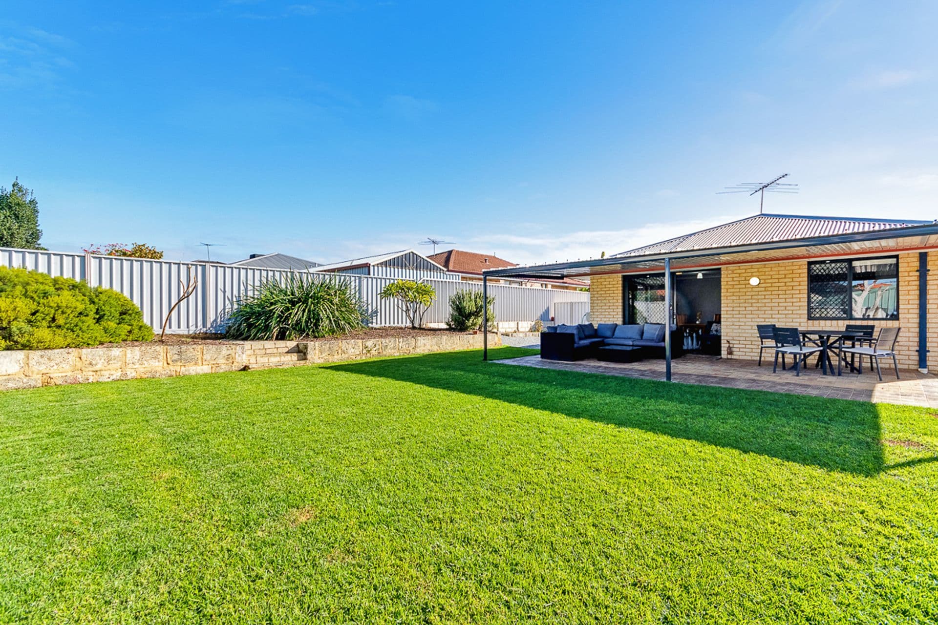 17 Drammen Elbow, Merriwa, WA, 6030, Merriwa - Thumbnail 2