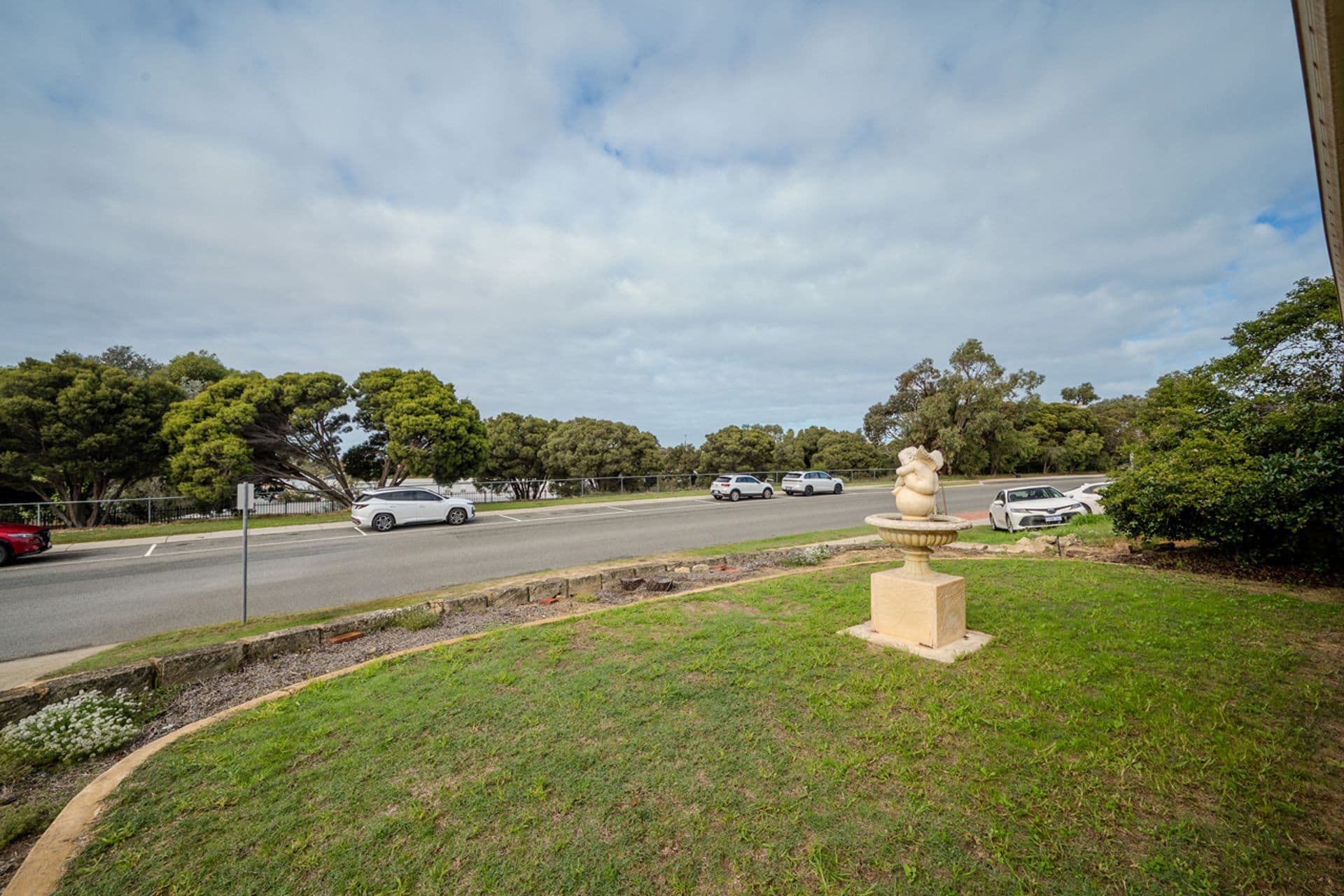 37 Greyhound Drive, Merriwa, WA, 6030, Merriwa - Thumbnail 4
