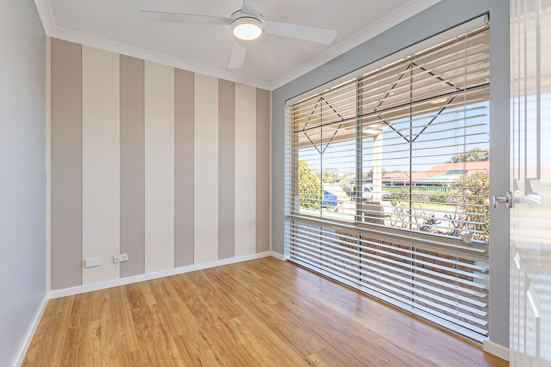 4 Falkland Way, Kinross, WA, 6028, Kinross - Thumbnail 7