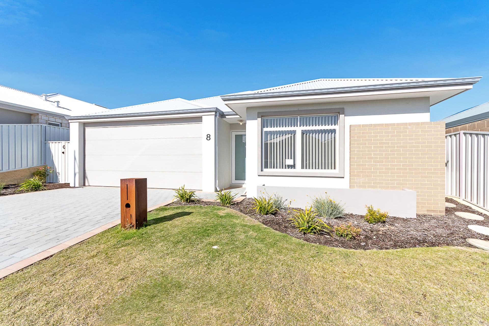 8 Andorra Way, Alkimos, WA, 6038, Alkimos - Thumbnail 3
