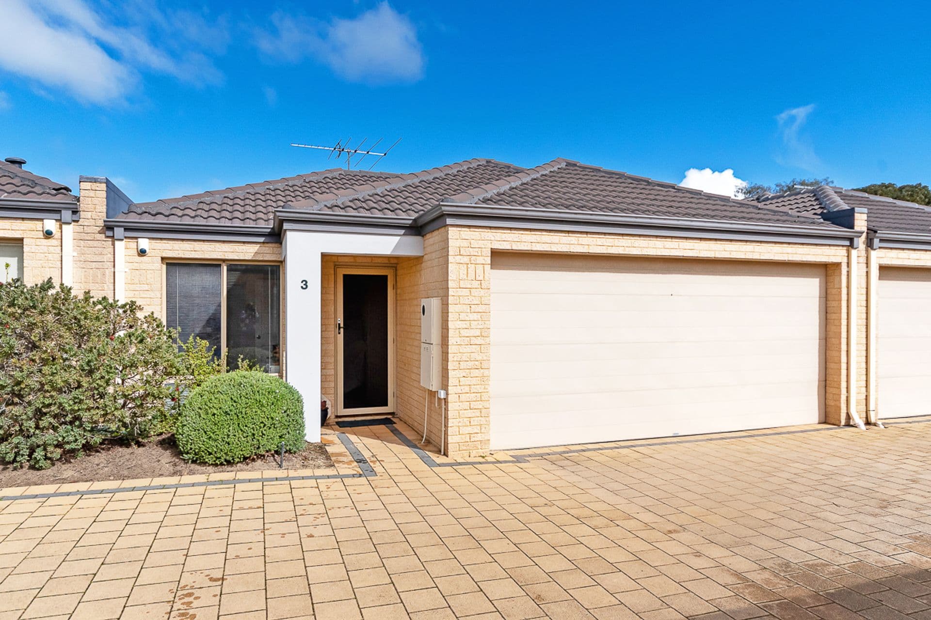 3/192 Kinross Drive, Kinross, WA, 6028, Kinross - Thumbnail 2