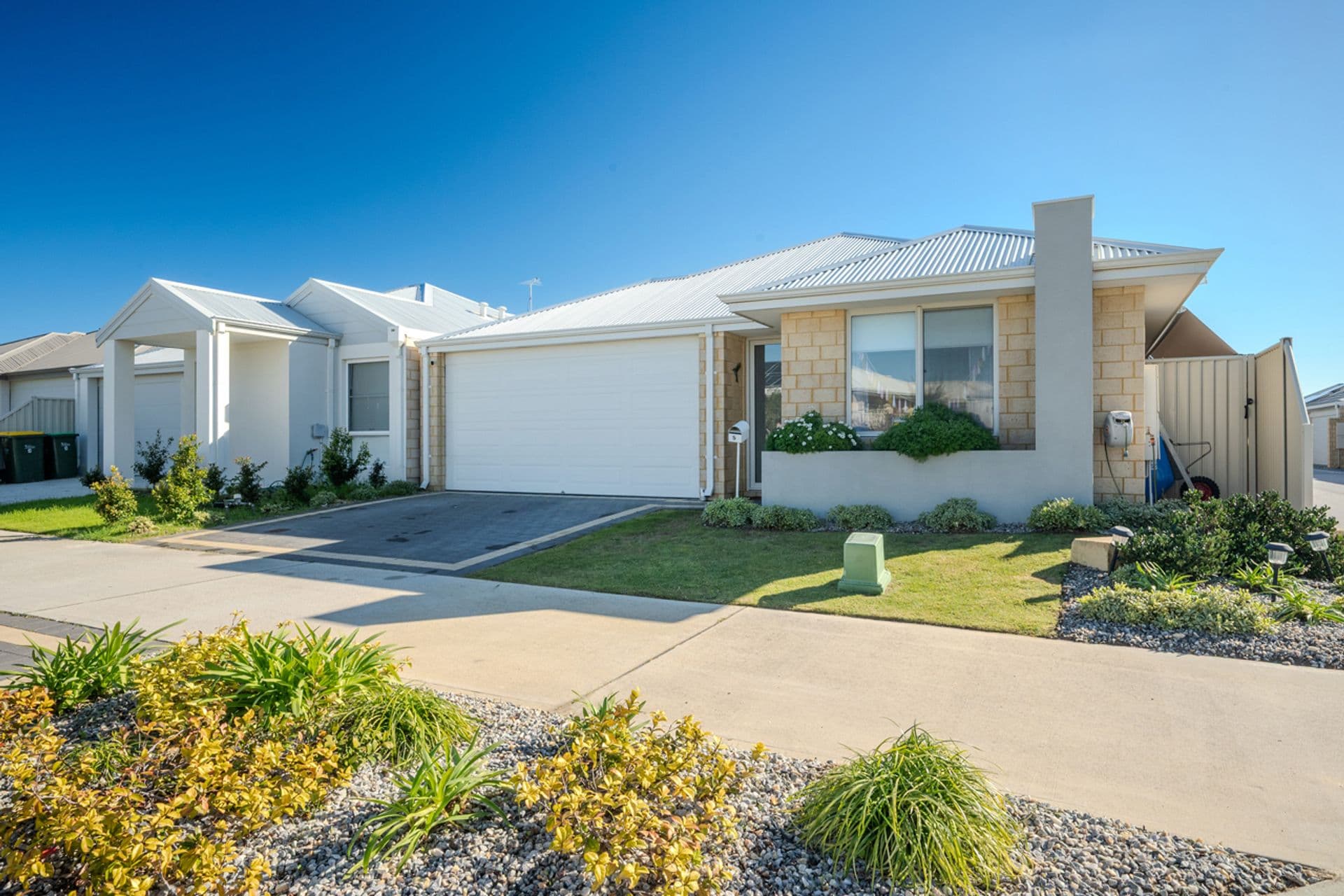 5 Mcgiffen Avenue, Alkimos, WA, 6038, Alkimos - Thumbnail 2