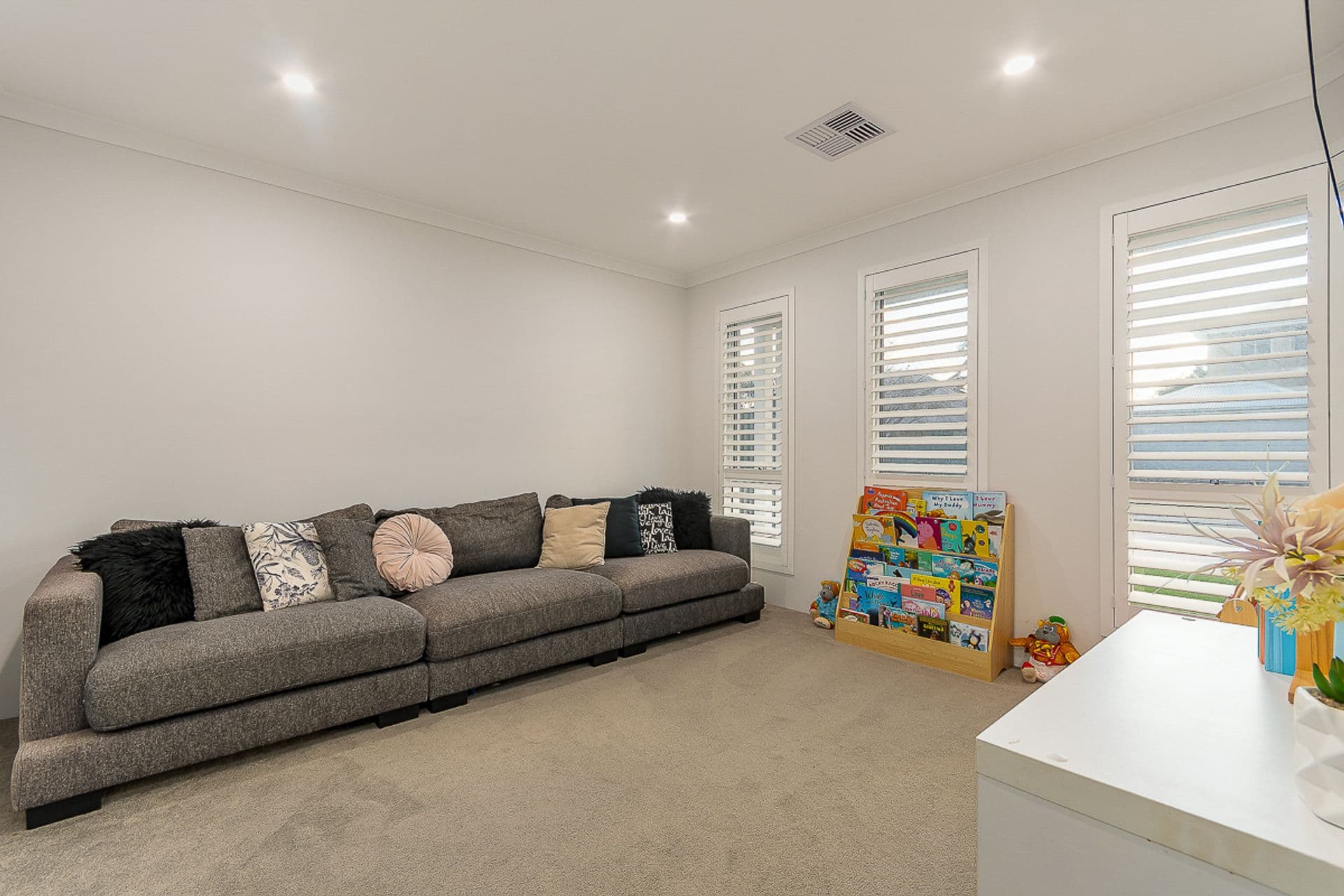 23 Bronze Street, Eglinton, WA, 6034, Eglinton - Thumbnail 5