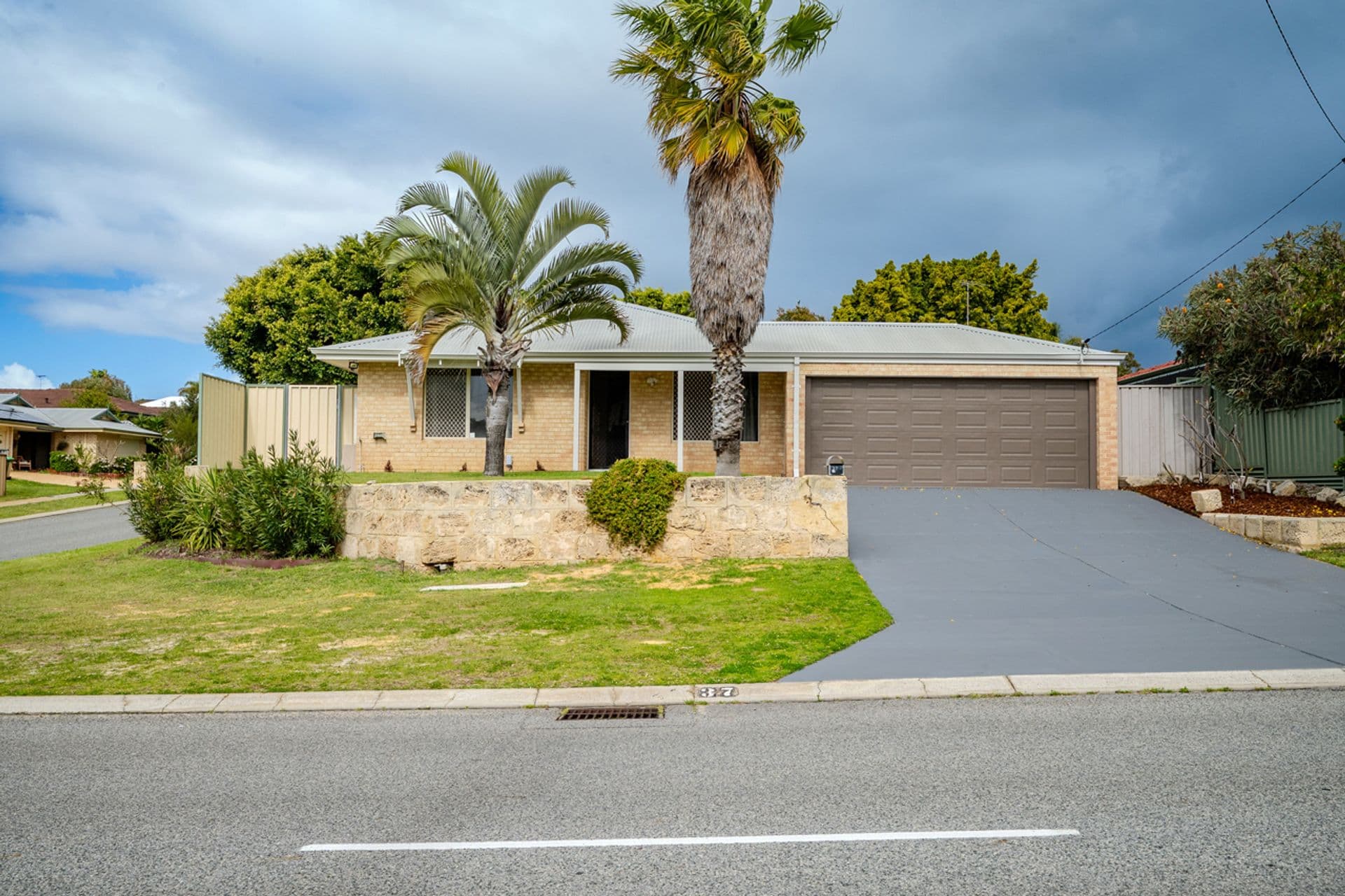 37 Palermo Court, Merriwa, WA, 6030, Merriwa - Thumbnail 2