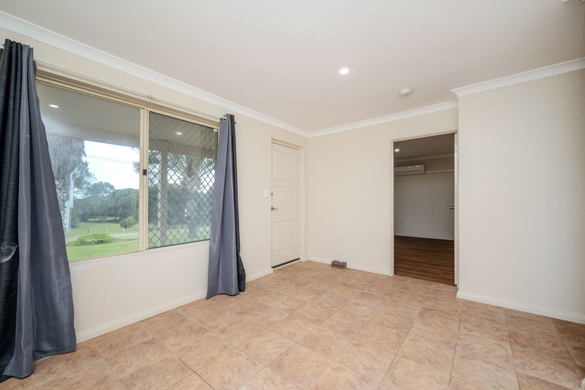 37 Palermo Court, Merriwa, WA, 6030, Merriwa - Thumbnail 6