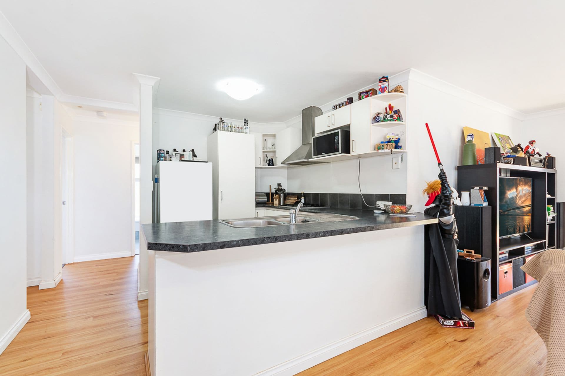 113 Seagrove Boulevard, Merriwa, WA, 6030, Merriwa - Thumbnail 5