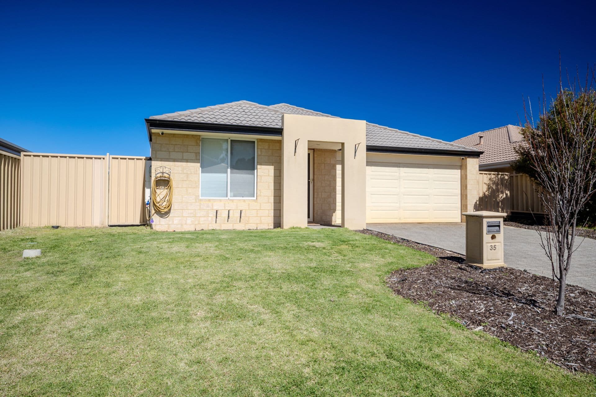 35 Broadford Avenue, Butler, WA, 6036, Butler - Thumbnail 2