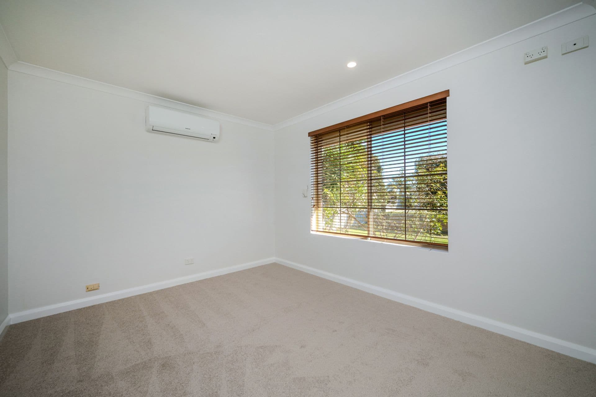 12 Inman Court, Merriwa, WA, 6030, Merriwa - Thumbnail 6