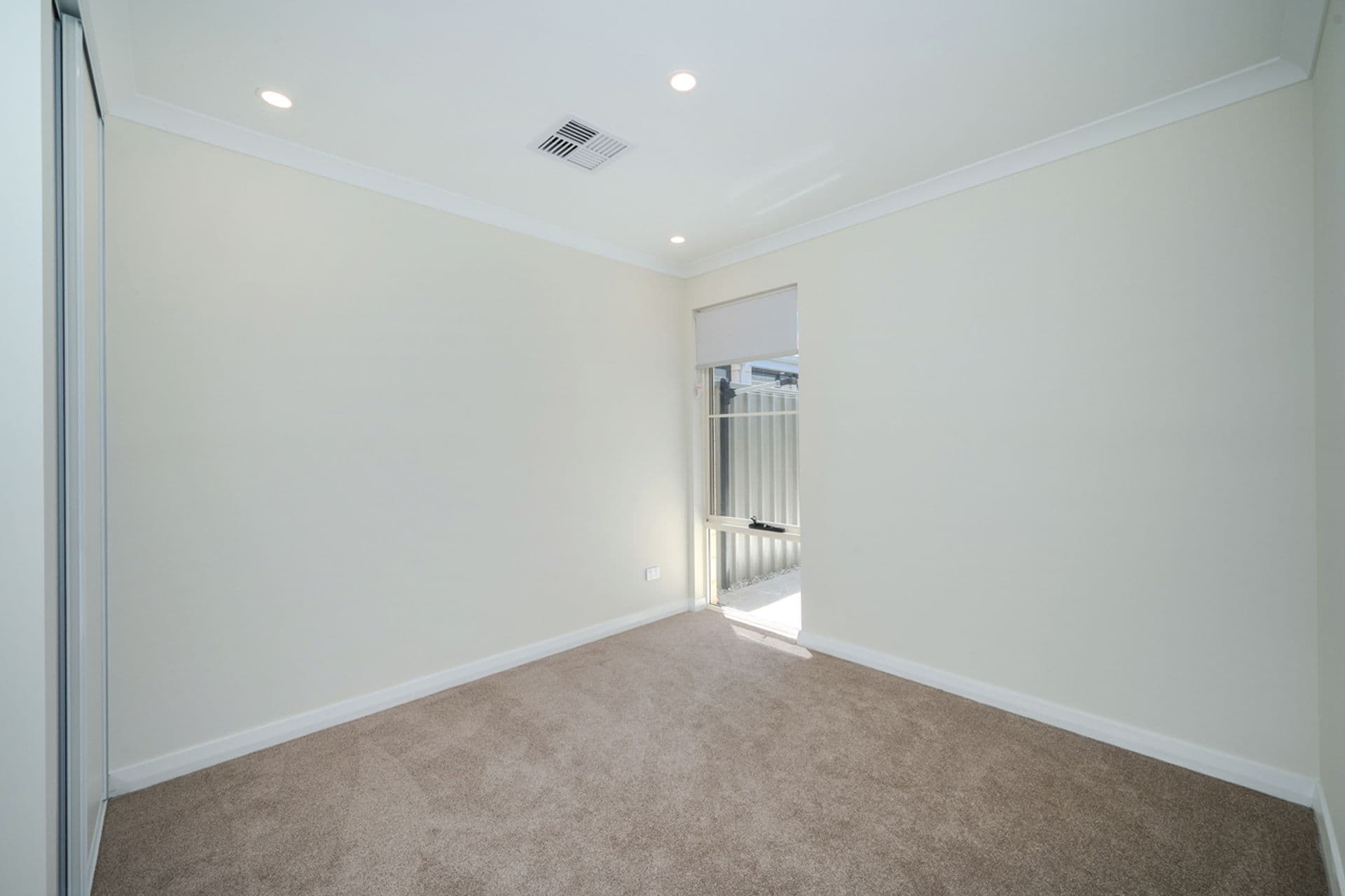 10 Kirkby View, Eglinton, WA, 6034, Eglinton - Thumbnail 5