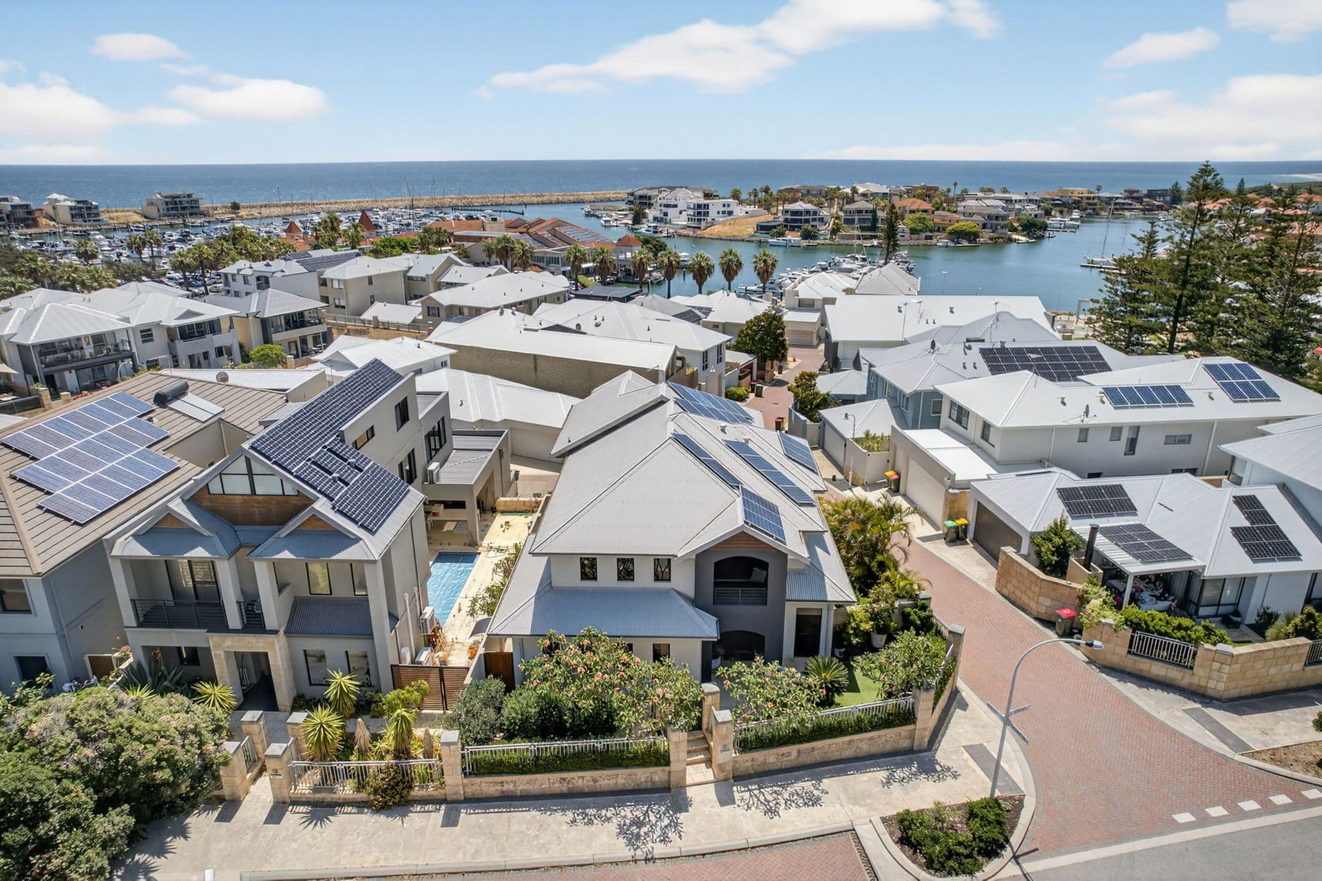 21 Torquay Pass, Mindarie, WA, 6030, Mindarie - Image 1