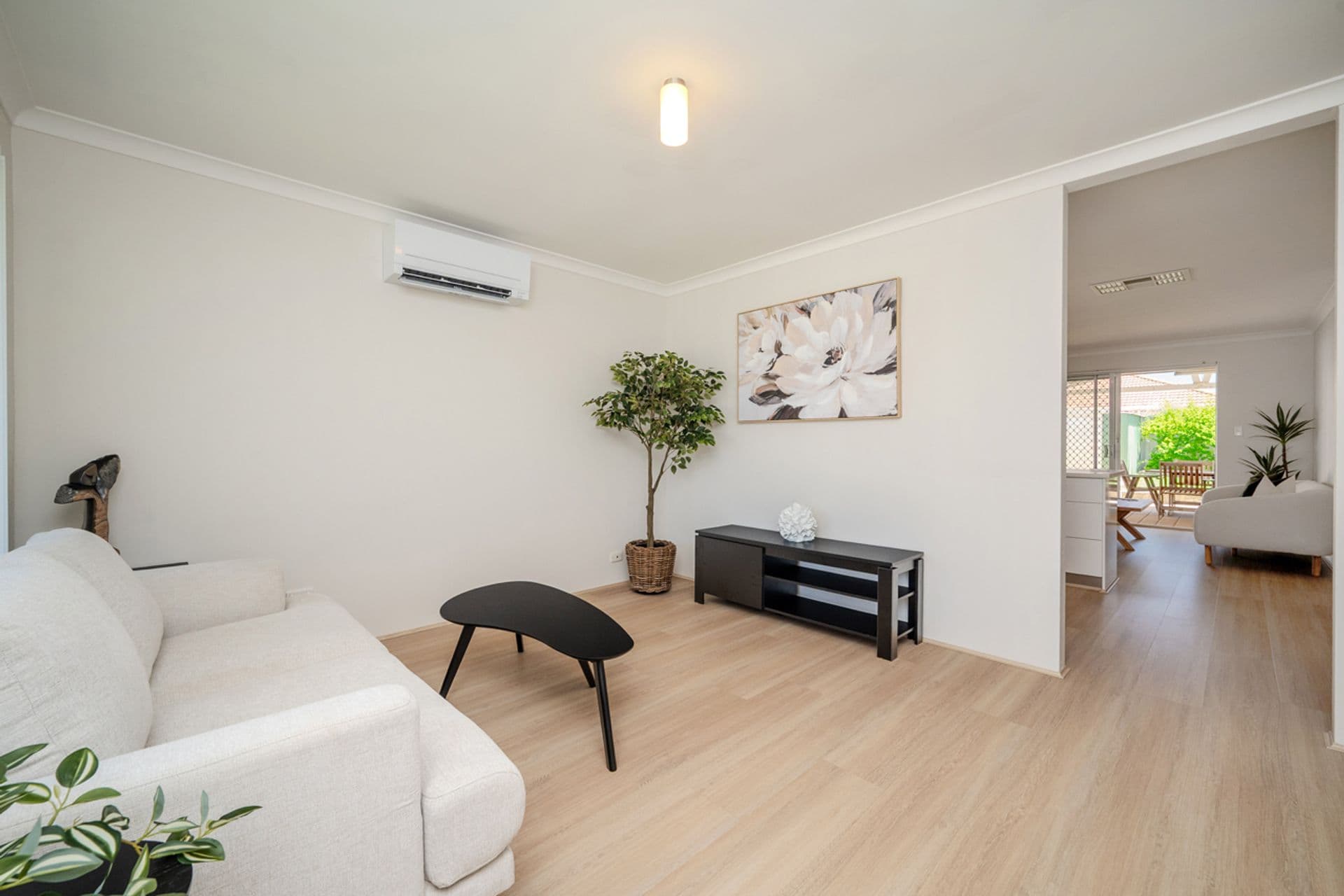 15 Shortridge Way, Quinns Rocks, WA, 6030, Quinns Rocks - Thumbnail 2