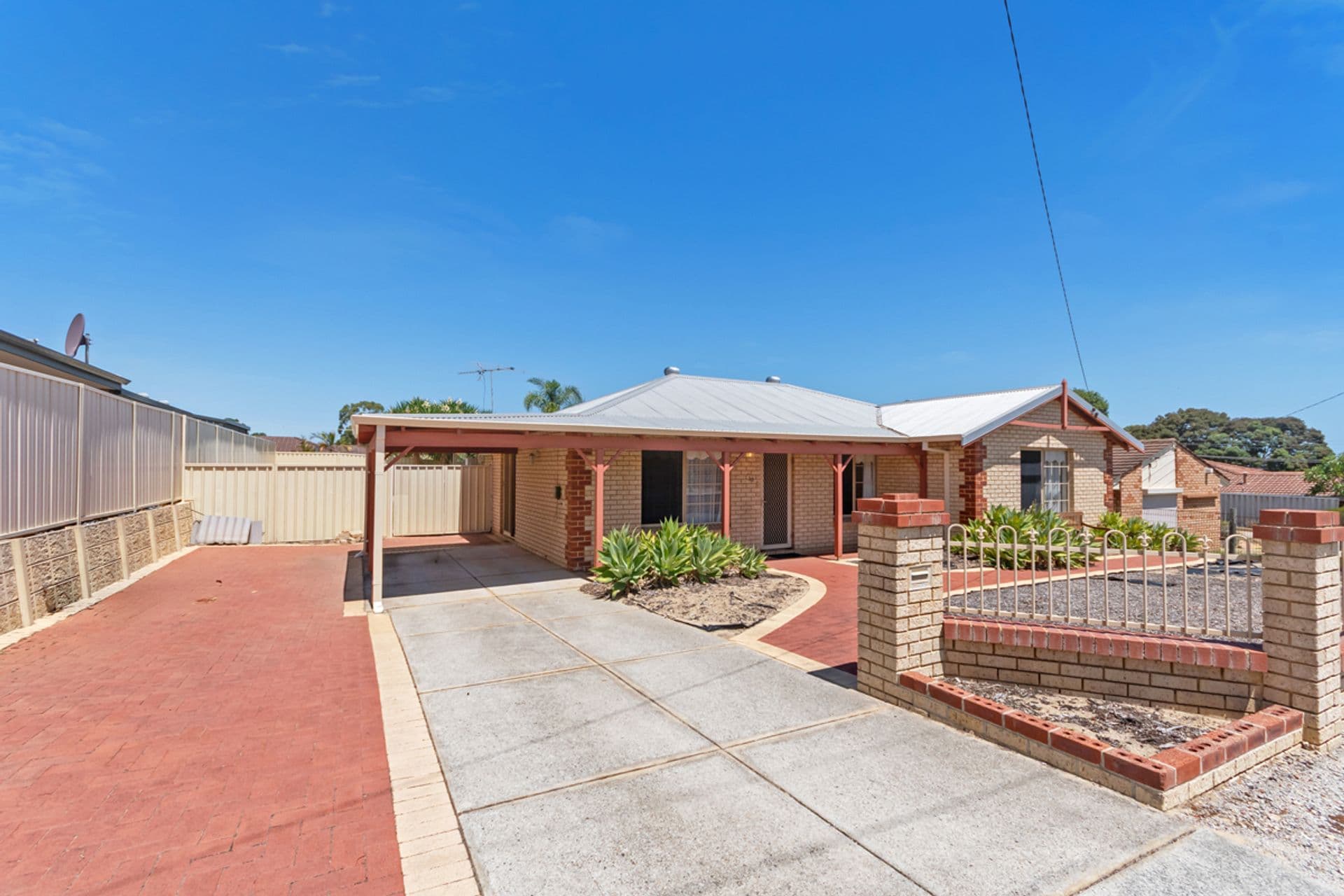30 Elliot Road, Hocking, WA, 6065, Hocking - Thumbnail 2