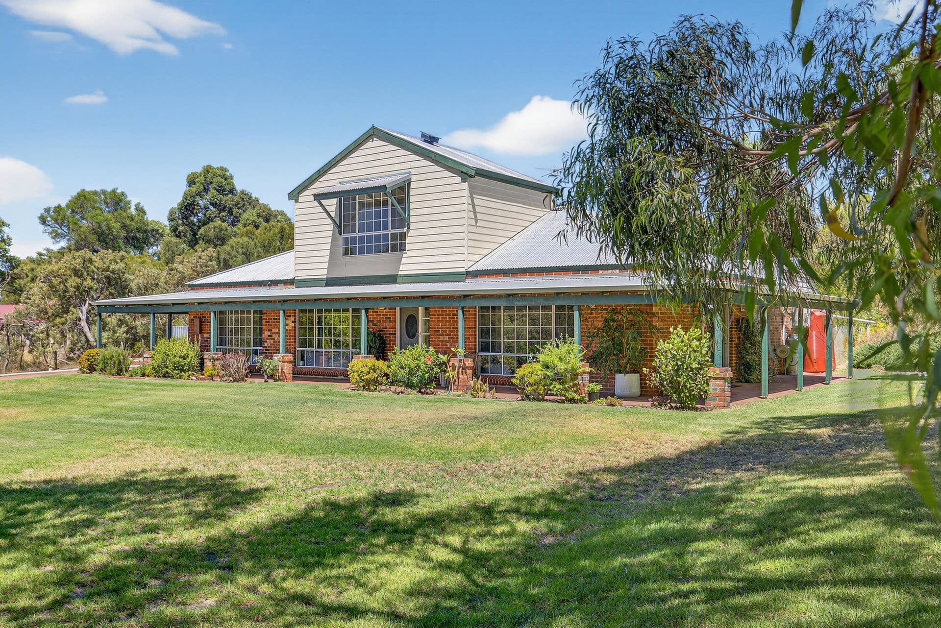 85 Moondyne Trail, Gnangara, WA, 6077, Gnangara - Thumbnail 4