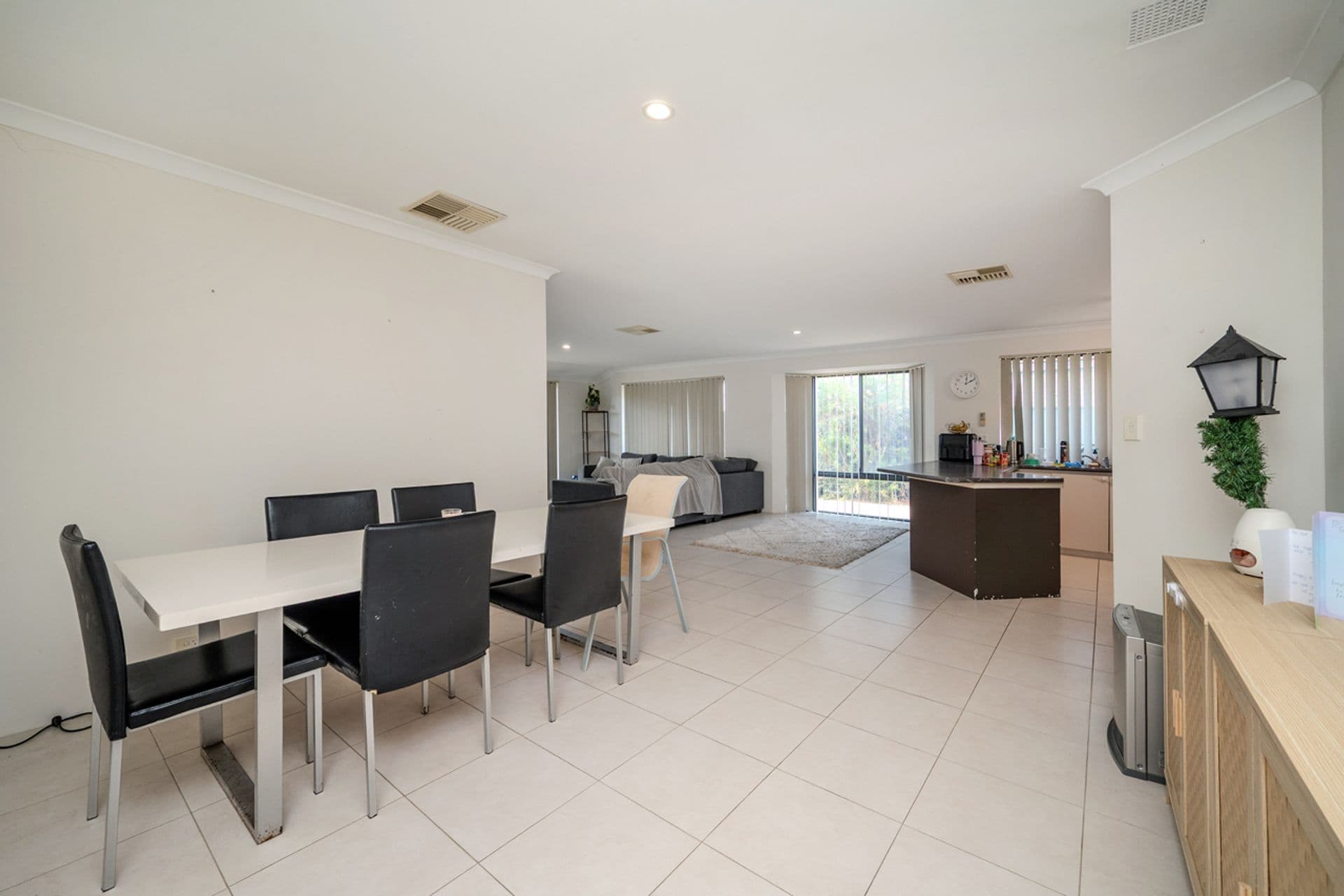 52 Wadhurst Road, Butler, WA, 6036, Butler - Thumbnail 8