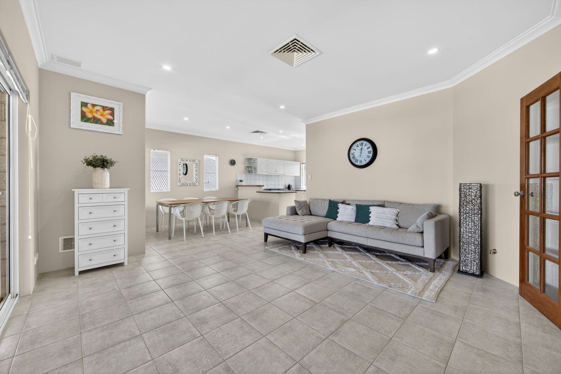 18 Cox Crescent, Quinns Rocks, WA, 6030, Quinns Rocks - Thumbnail 3