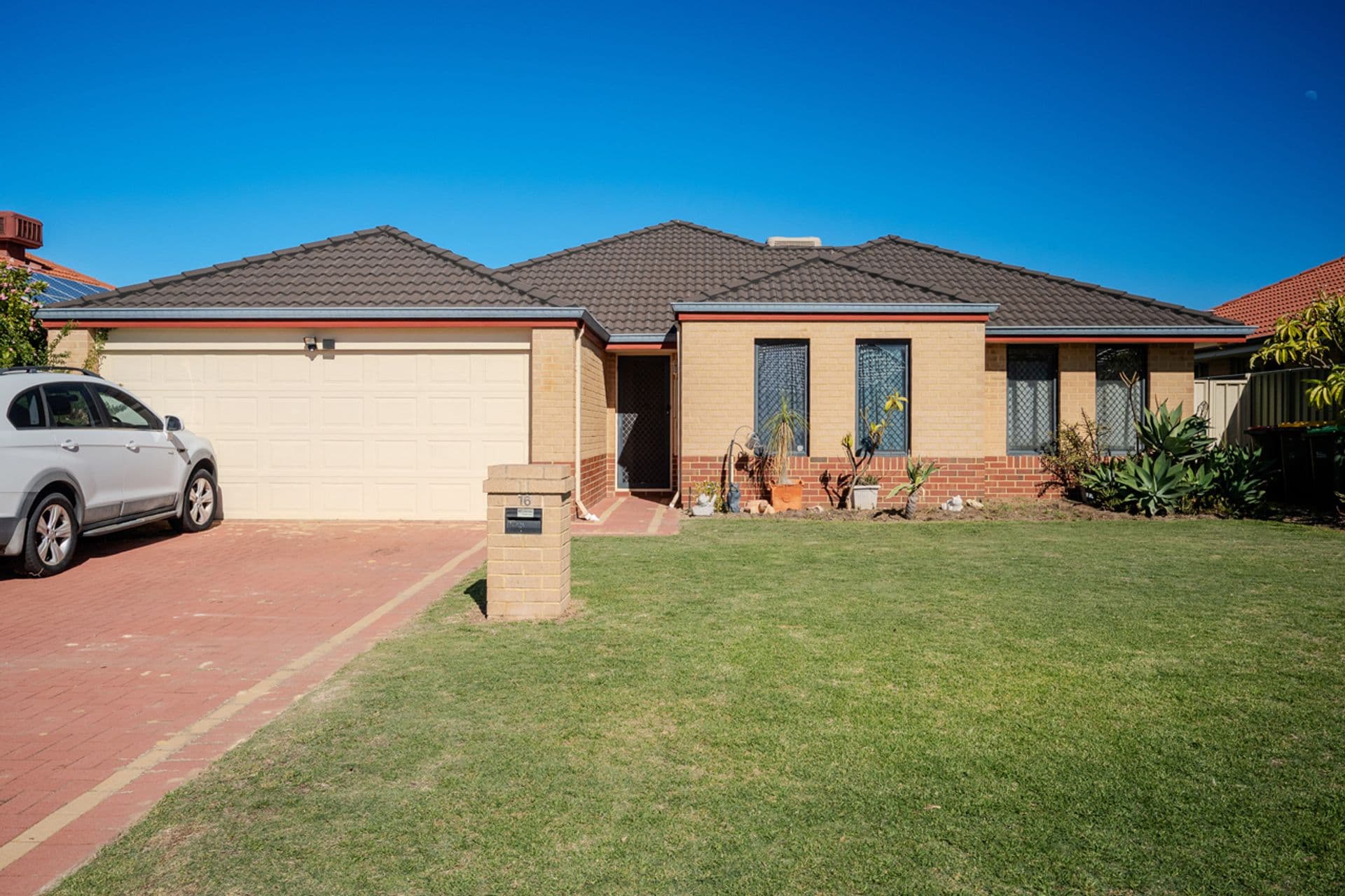 16 Blue Mountain Link, Merriwa, WA, 6030, Merriwa - Image 1