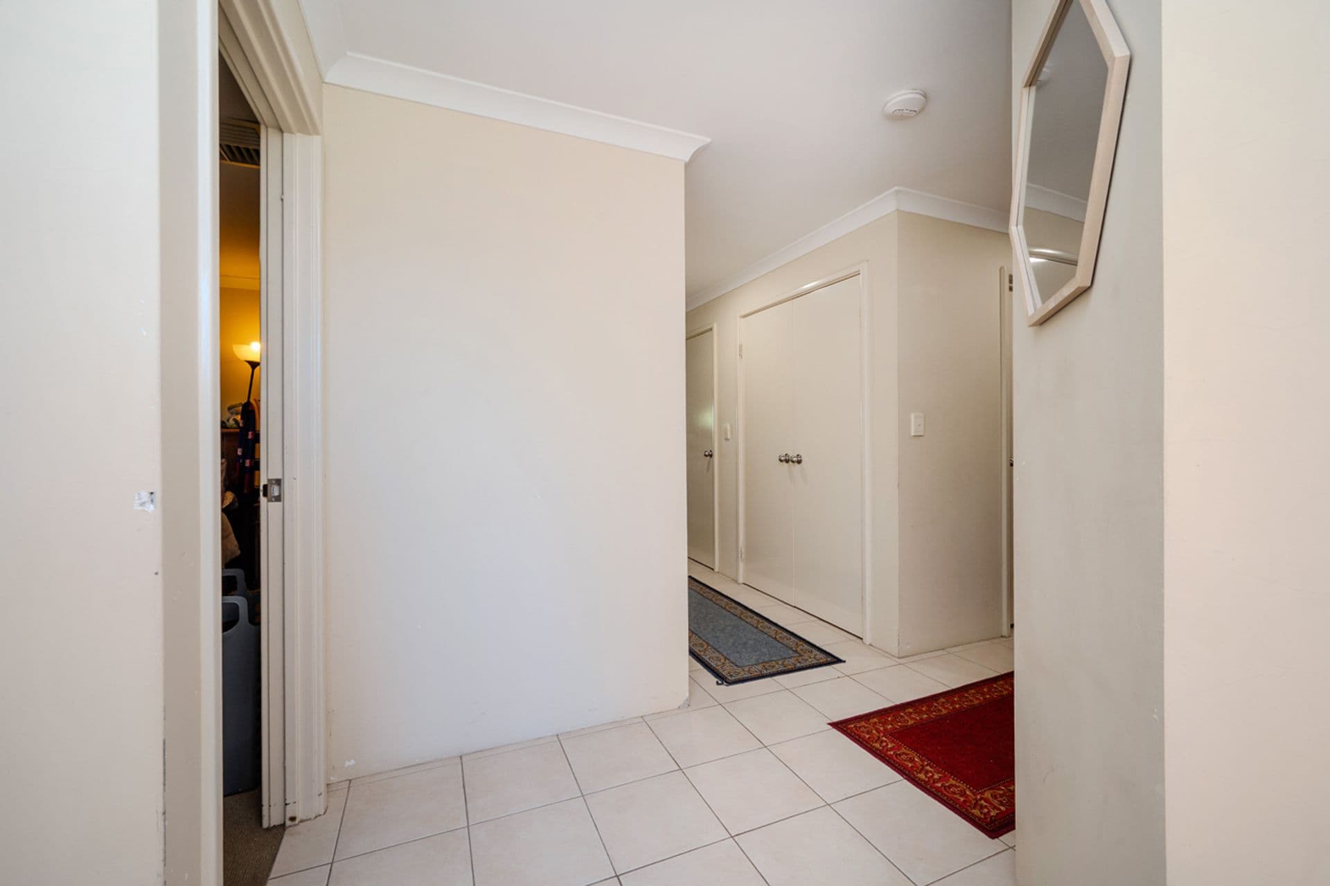 16 Blue Mountain Link, Merriwa, WA, 6030, Merriwa - Thumbnail 3